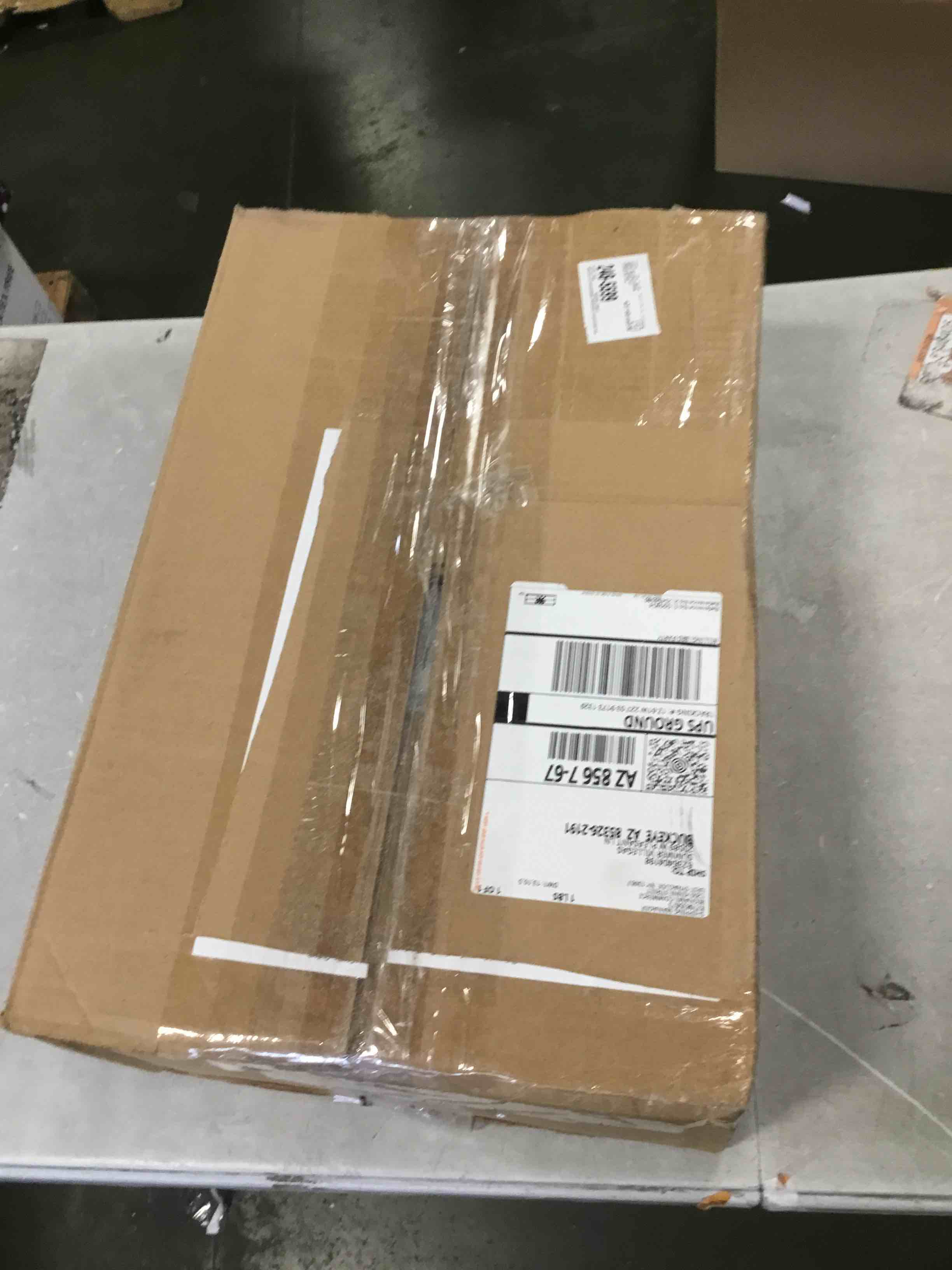 https://s3.amazonaws.com/lotting-images-prod/bidfta/RED6136591_1709827416717.jpeg