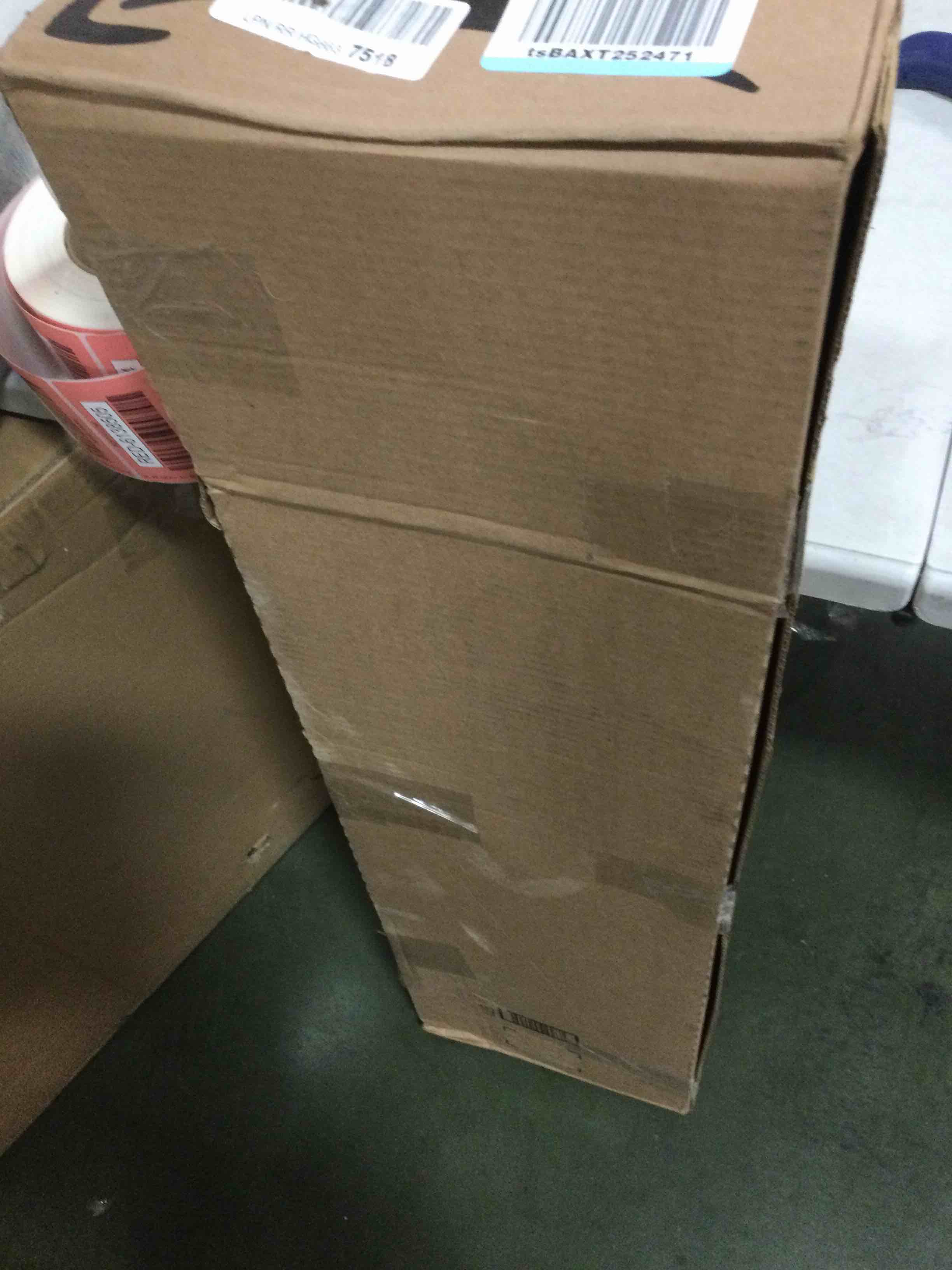 https://s3.amazonaws.com/lotting-images-prod/bidfta/RED6138504_1709148346907.jpeg
