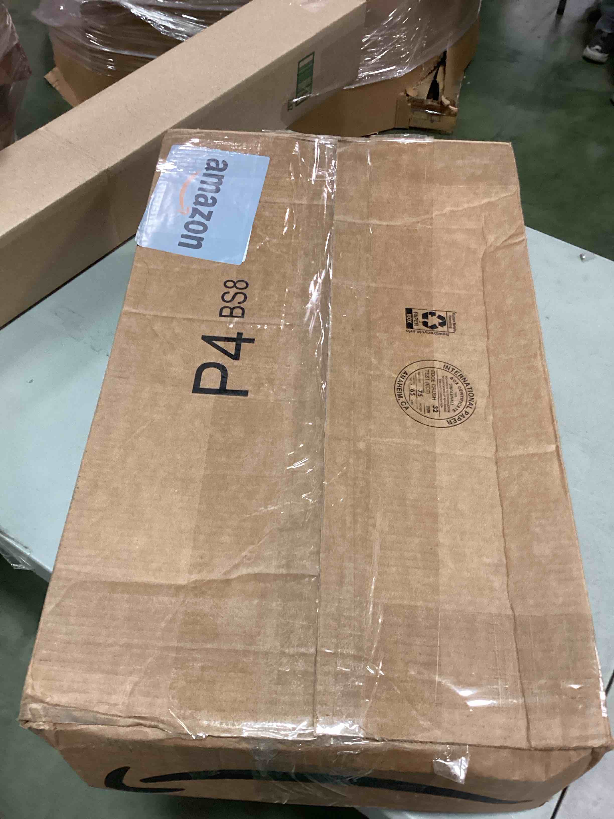 https://s3.amazonaws.com/lotting-images-prod/bidfta/RED6138713_1709817682544.jpeg