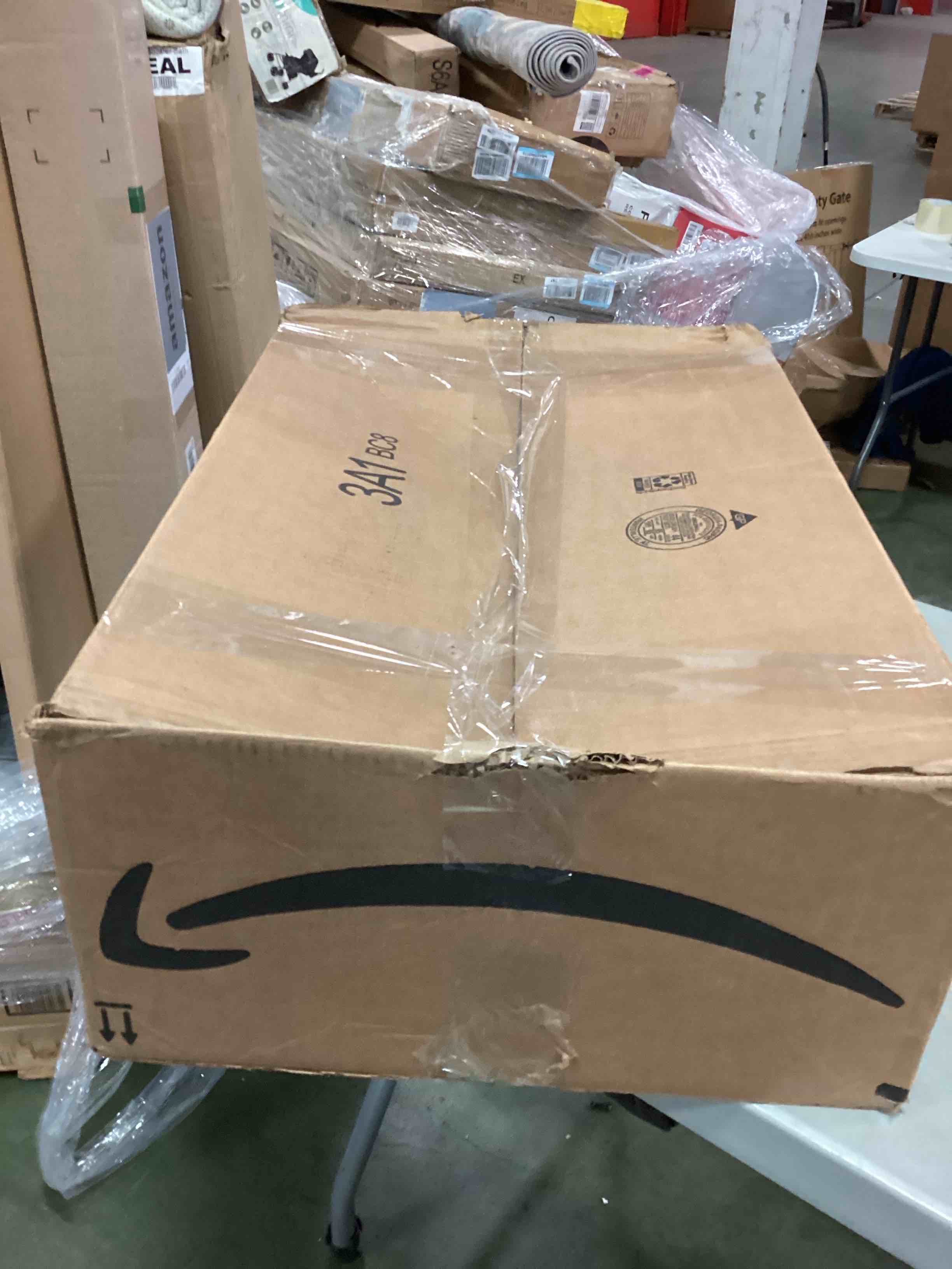 https://s3.amazonaws.com/lotting-images-prod/bidfta/RED6138967_1710255245940.jpeg