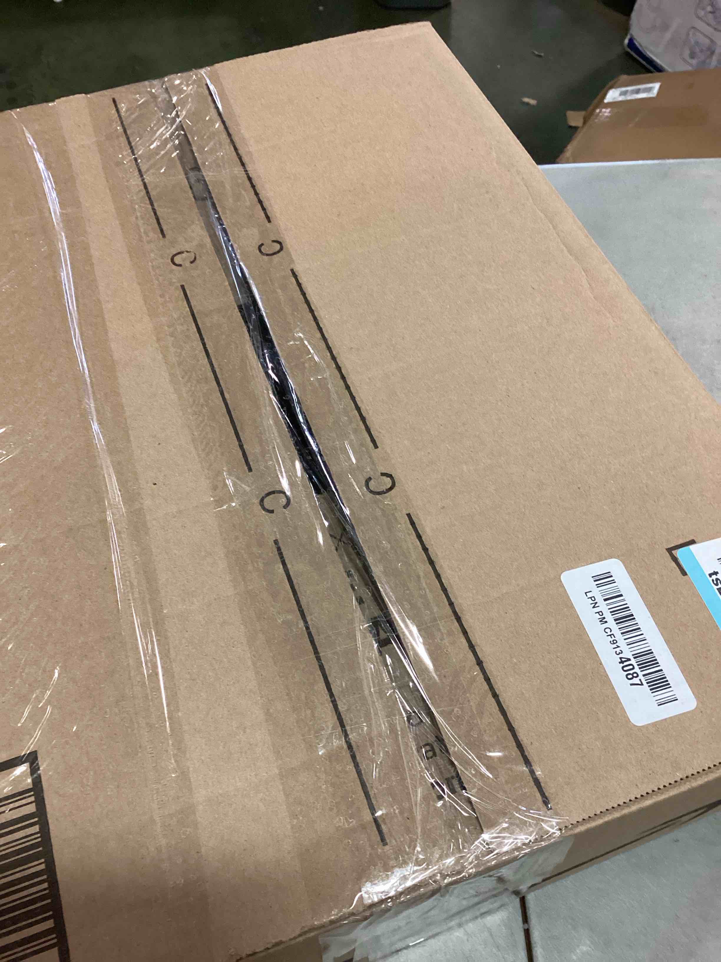 https://s3.amazonaws.com/lotting-images-prod/bidfta/RED6139009_1710266329826.jpeg