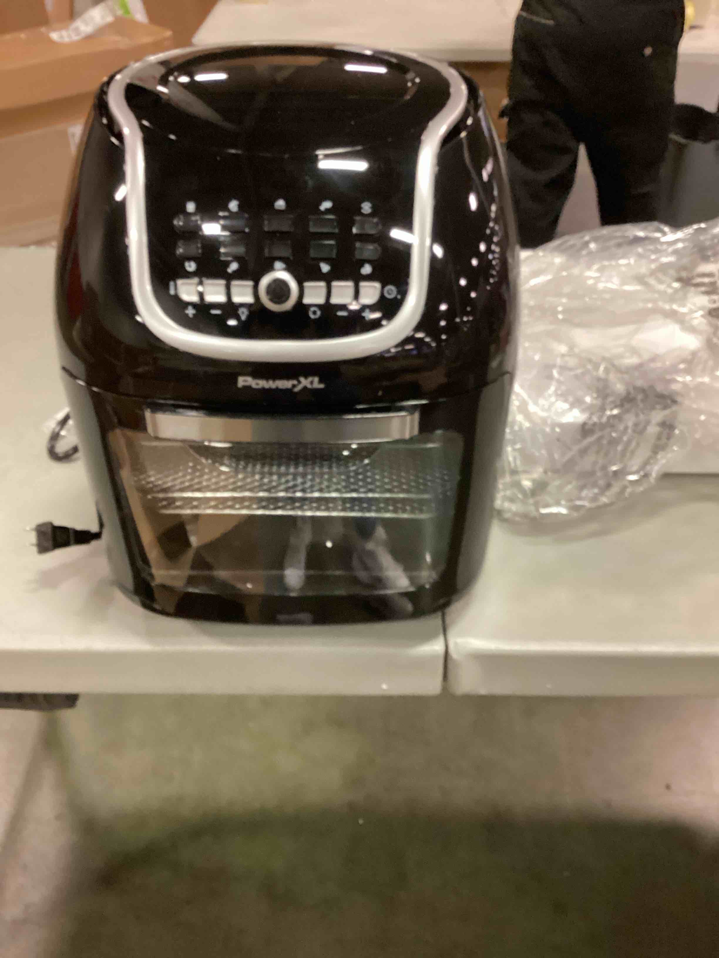 https://s3.amazonaws.com/lotting-images-prod/bidfta/RED6139103_1710418099403.jpeg