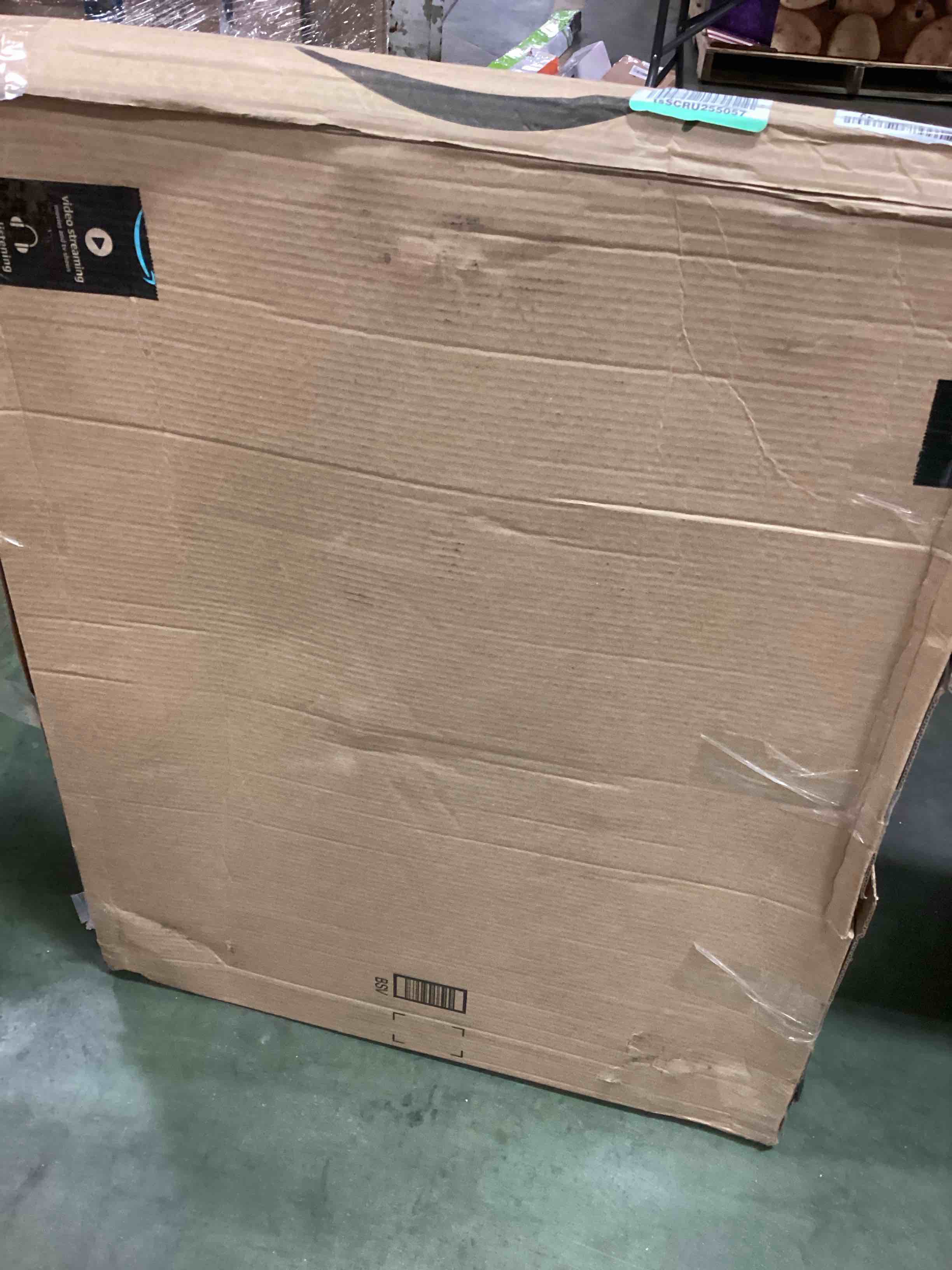 https://s3.amazonaws.com/lotting-images-prod/bidfta/RED6139170_1710438606811.jpeg