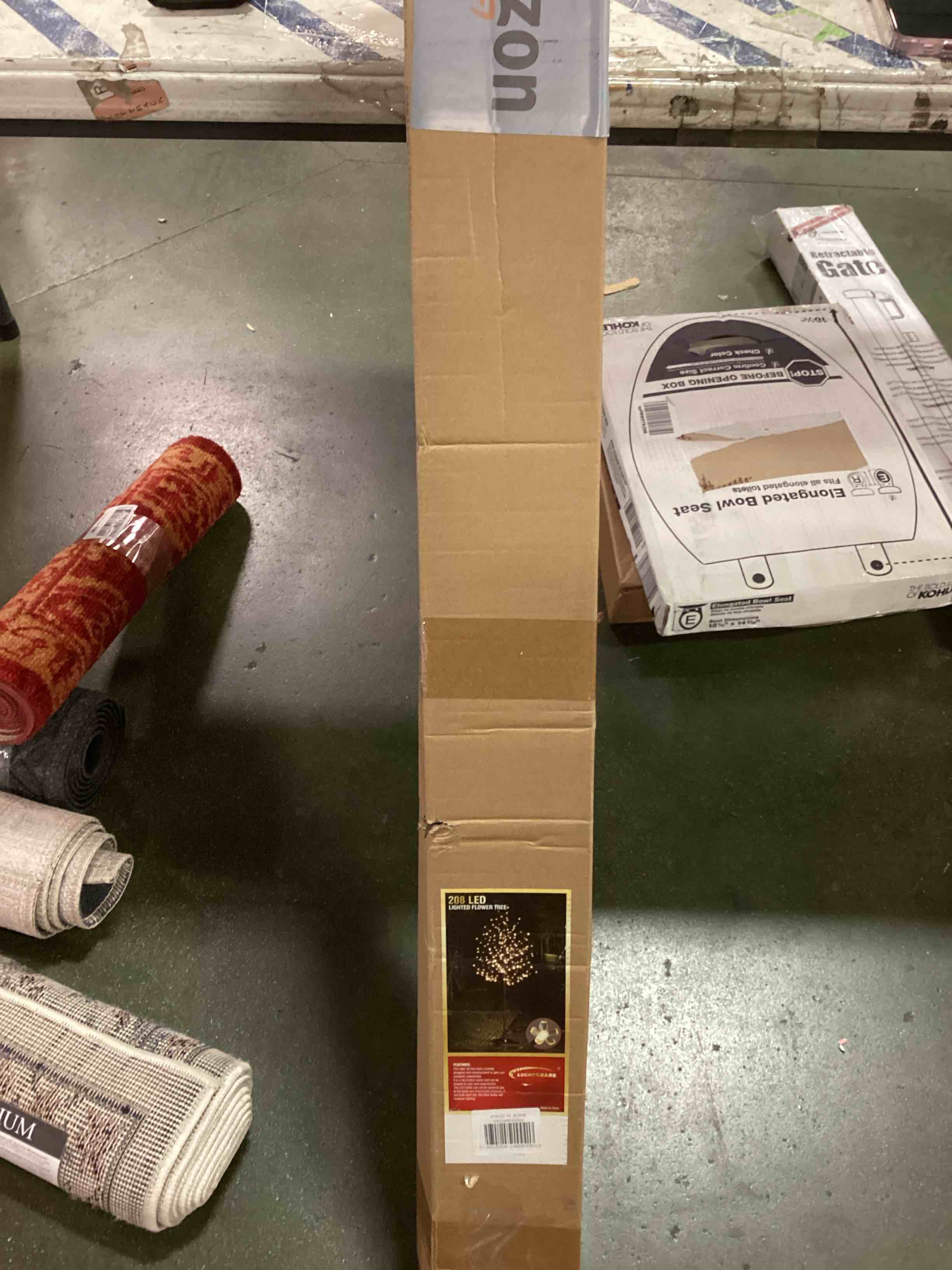 https://s3.amazonaws.com/lotting-images-prod/bidfta/RED6139258_1710529954363.jpeg