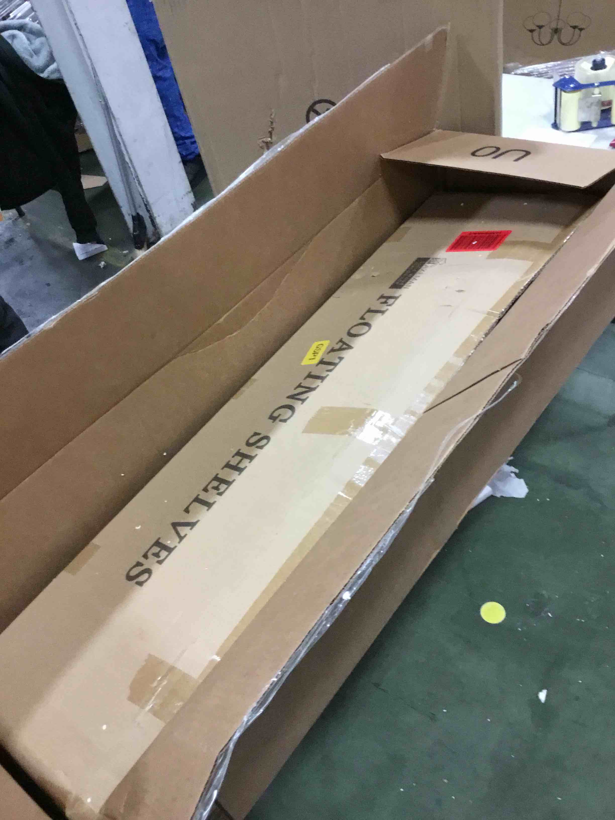 https://s3.amazonaws.com/lotting-images-prod/bidfta/RED6139306_1710773046431.jpeg