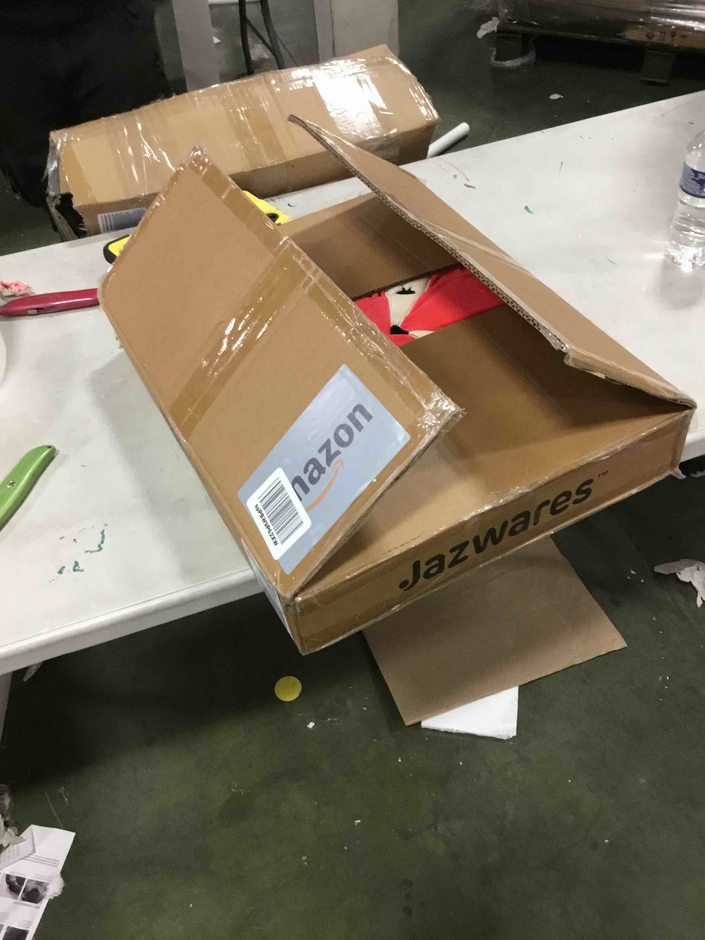 https://s3.amazonaws.com/lotting-images-prod/bidfta/RED6139413_1710788266396.jpeg