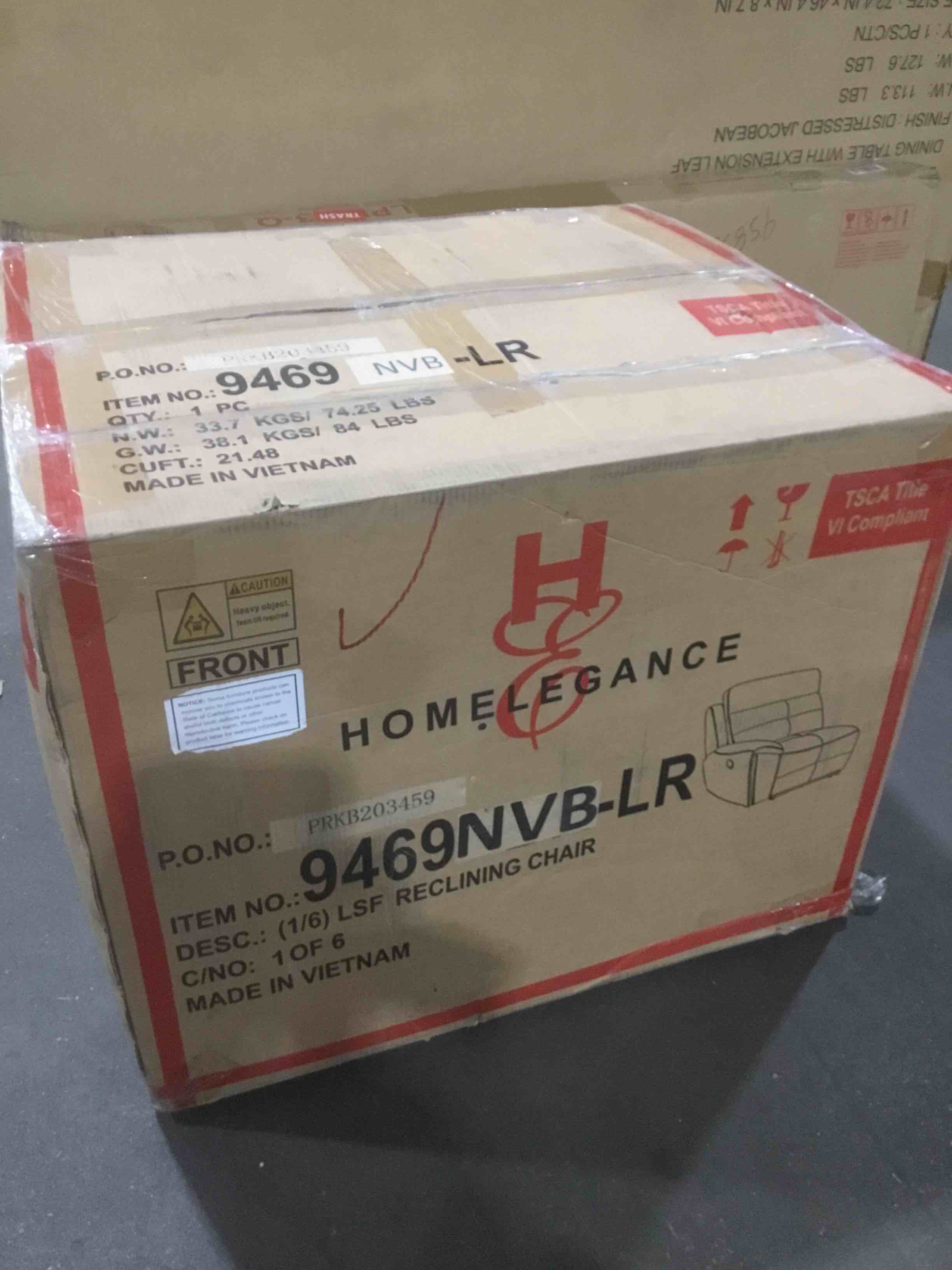 https://s3.amazonaws.com/lotting-images-prod/bidfta/RED6152411_1716472617085.jpeg
