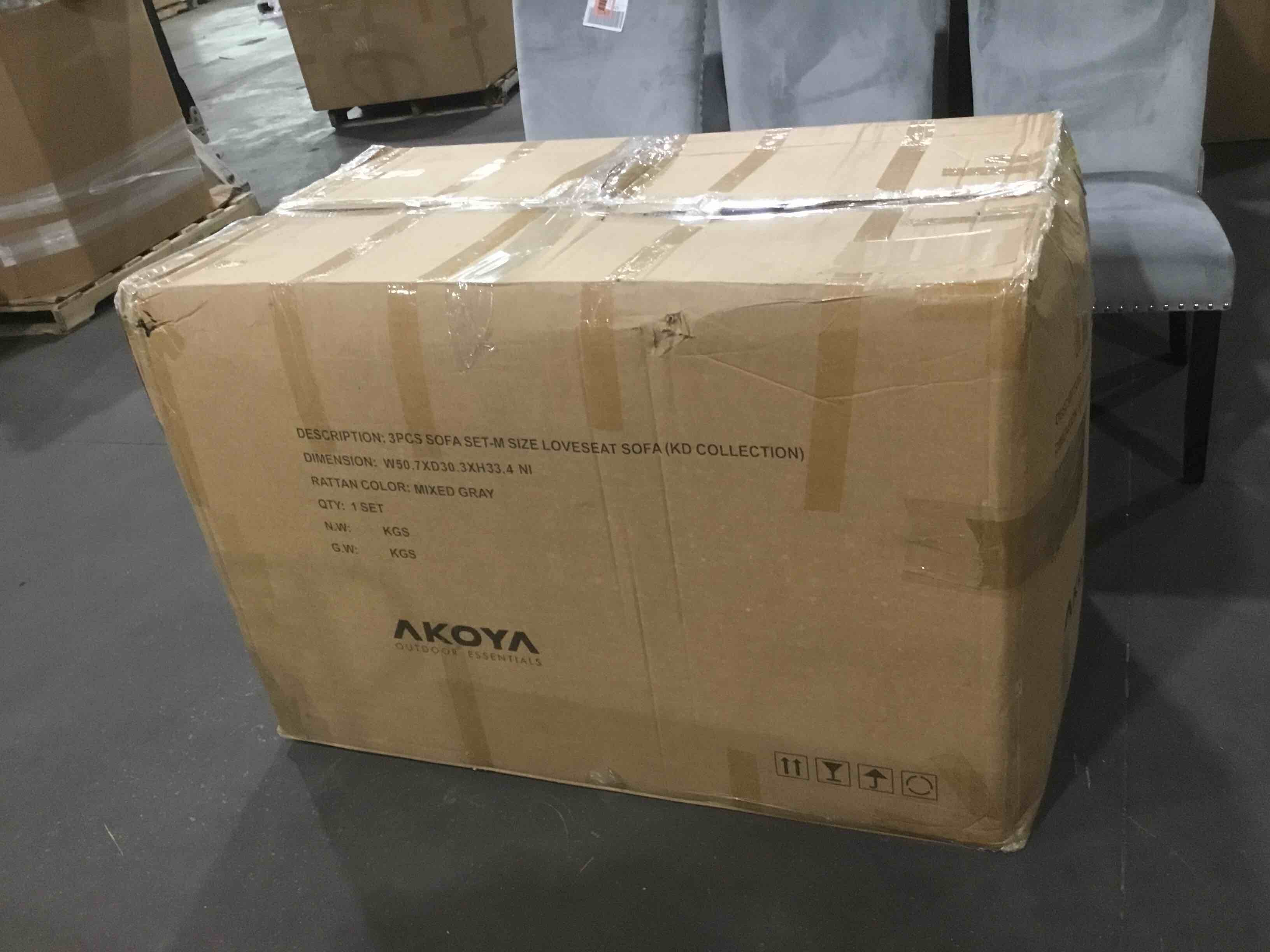 https://s3.amazonaws.com/lotting-images-prod/bidfta/RED6152418_1716474854620.jpeg