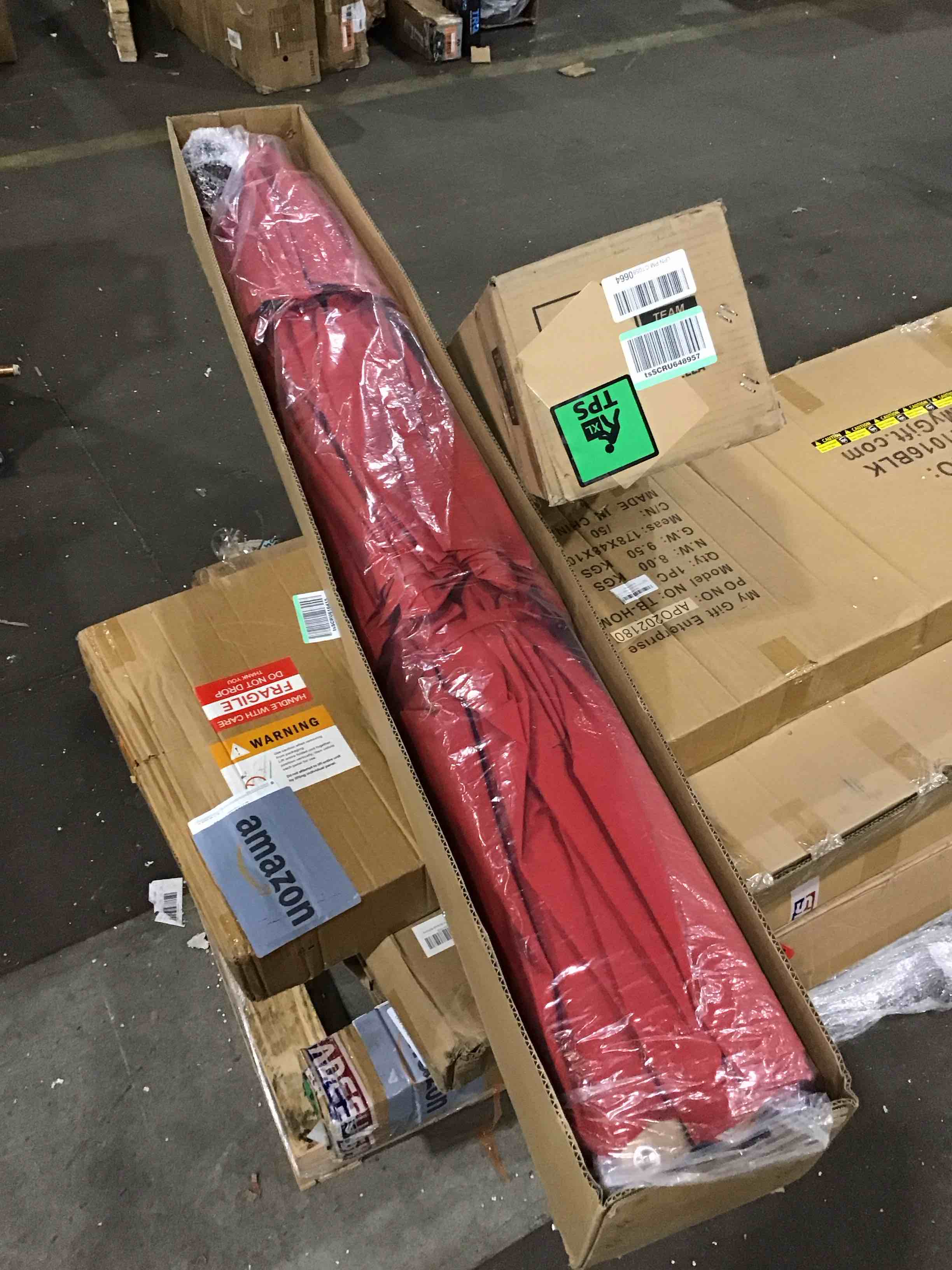 https://s3.amazonaws.com/lotting-images-prod/bidfta/RED6153819_1716579511563.jpeg
