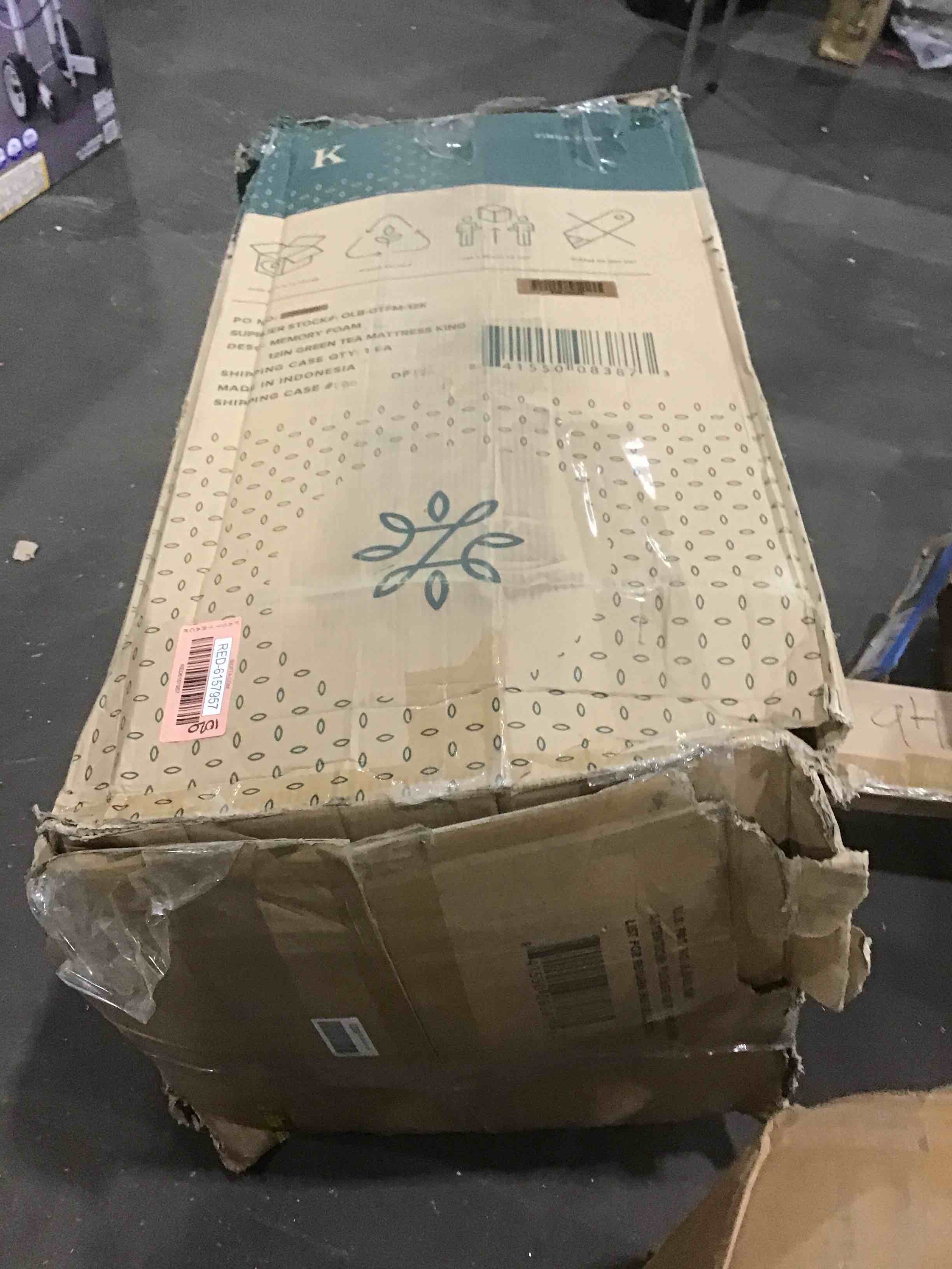 https://s3.amazonaws.com/lotting-images-prod/bidfta/RED6157957_1714665021687.jpeg