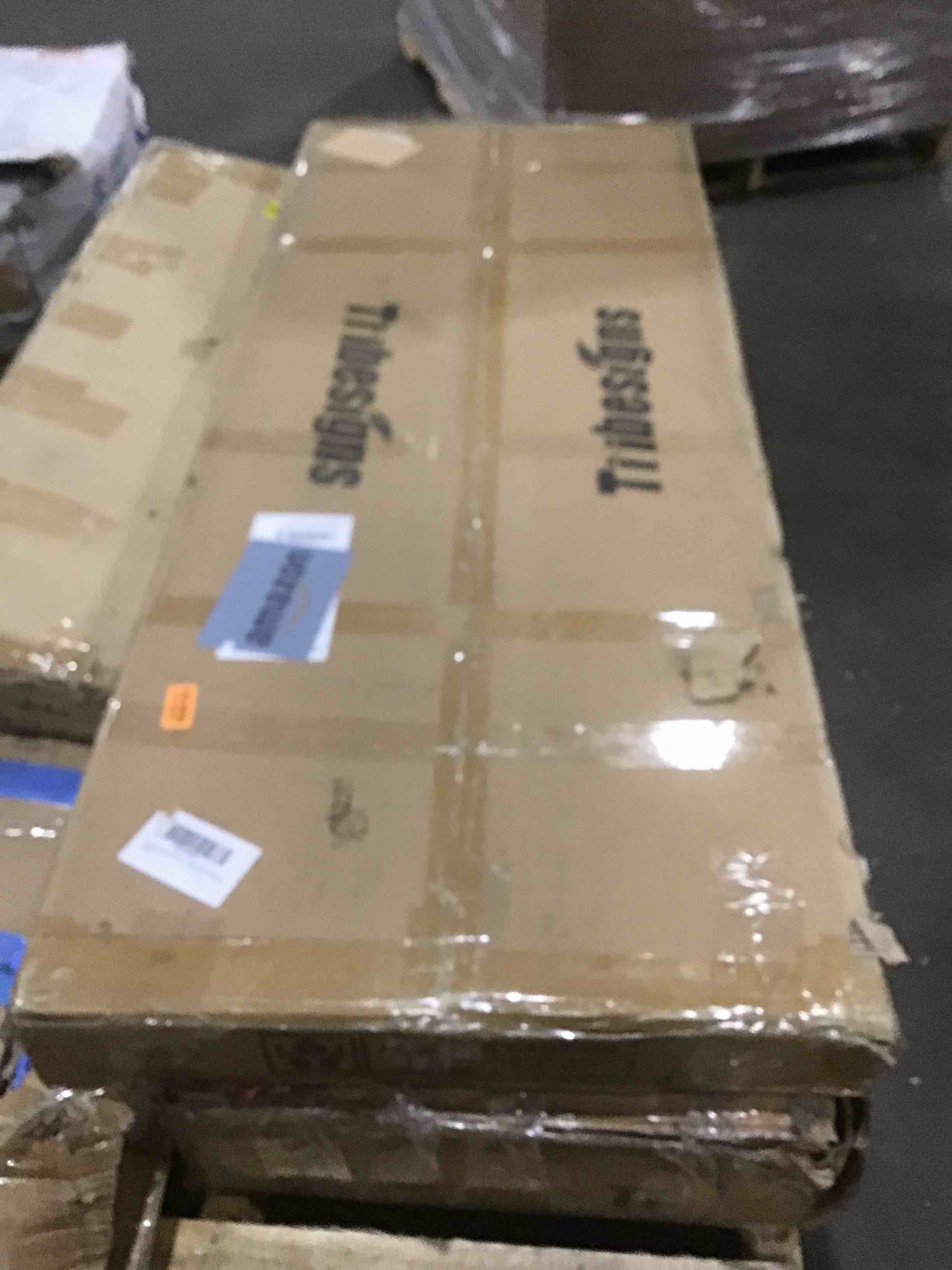 https://s3.amazonaws.com/lotting-images-prod/bidfta/RED6157961_1714665488307.jpeg