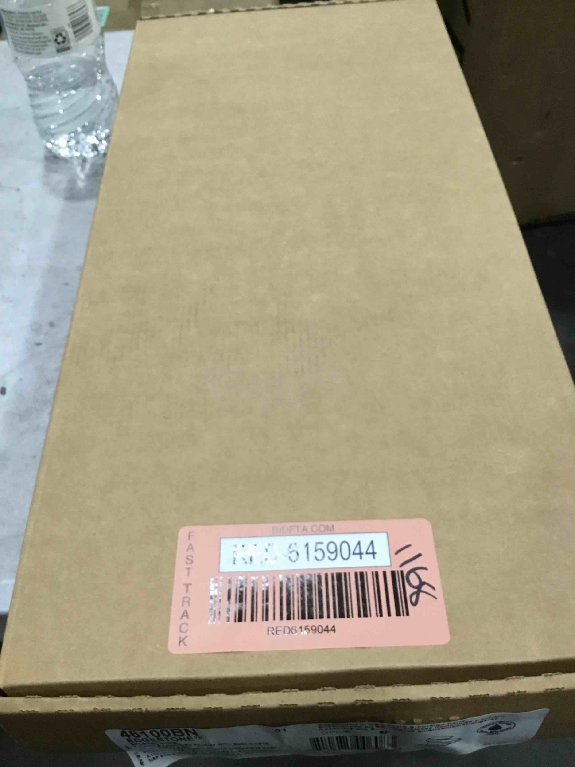 https://s3.amazonaws.com/lotting-images-prod/bidfta/RED6159044_1716233321577.jpeg