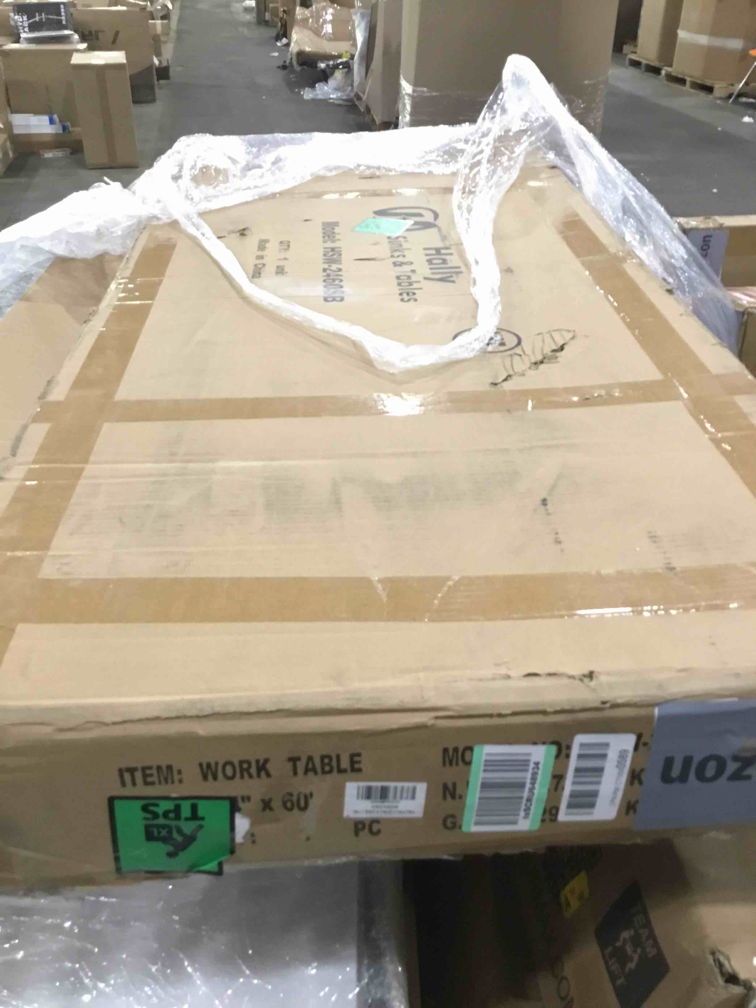 https://s3.amazonaws.com/lotting-images-prod/bidfta/RED6159206_1716576411717.jpeg
