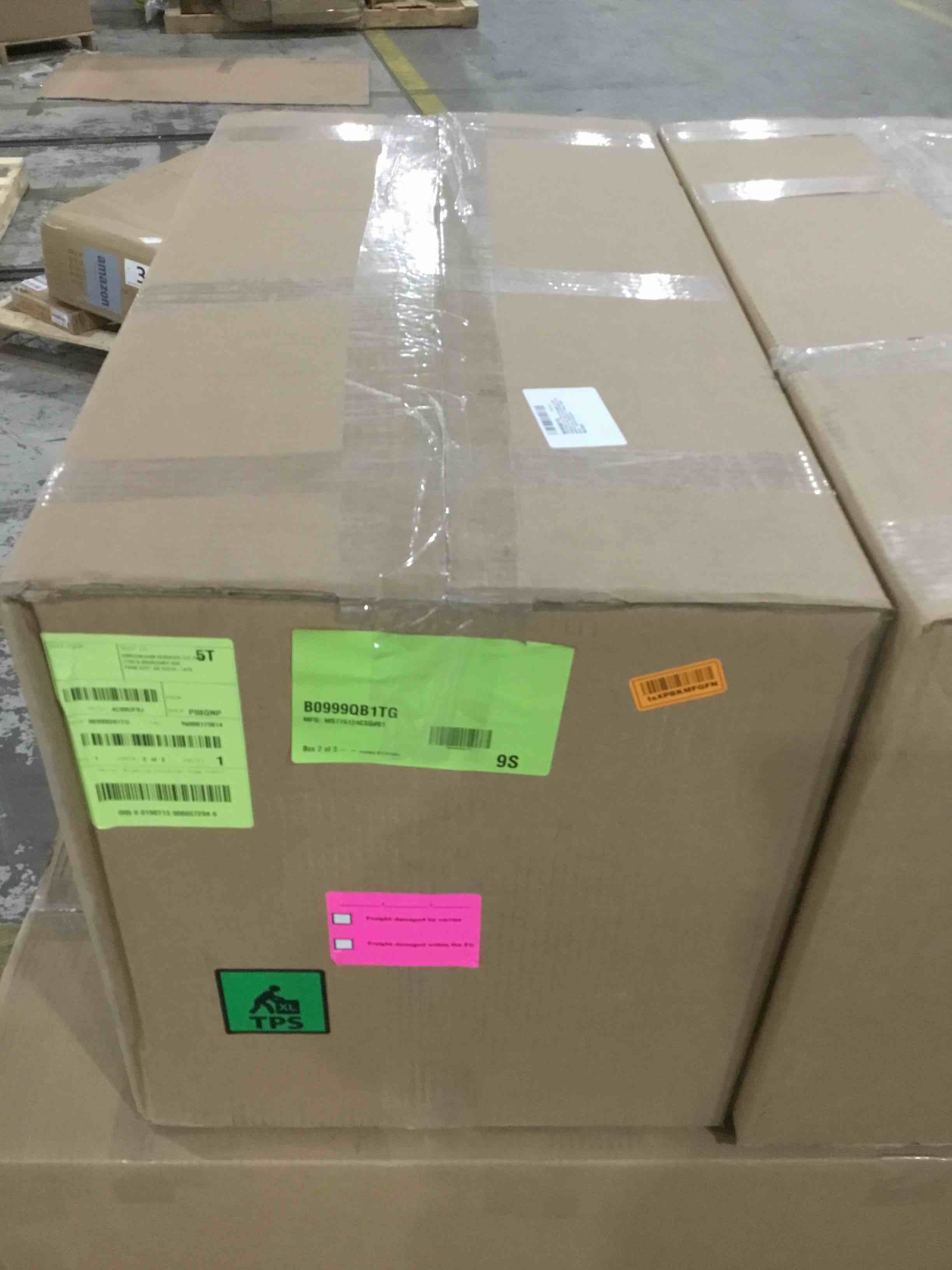 https://s3.amazonaws.com/lotting-images-prod/bidfta/RED6159674_1715705343167.jpeg