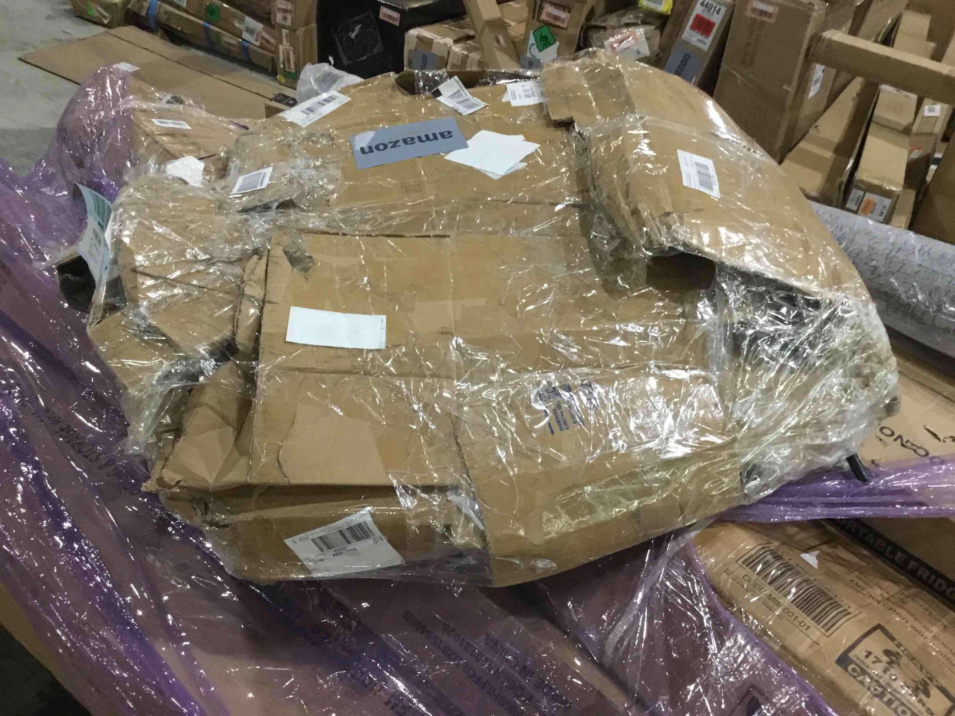 https://s3.amazonaws.com/lotting-images-prod/bidfta/RED6160151_1716310432179.jpeg