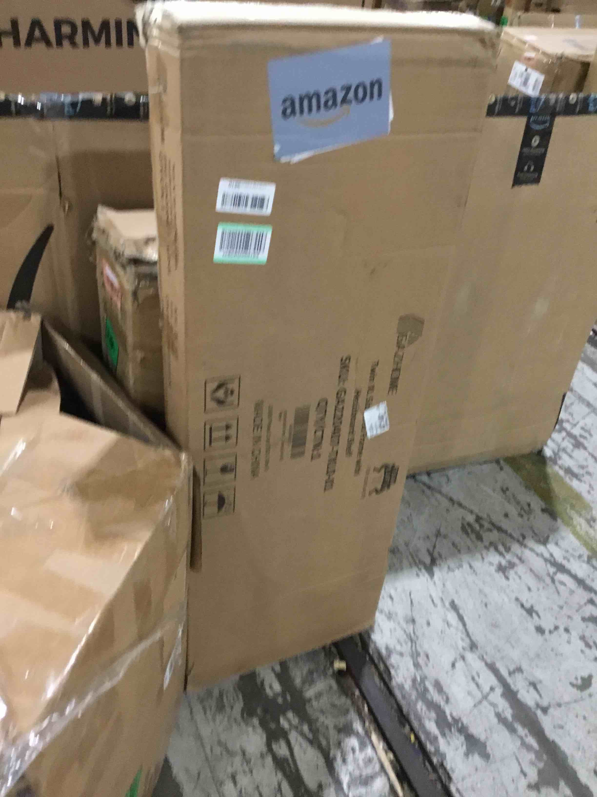https://s3.amazonaws.com/lotting-images-prod/bidfta/RED6160421_1716578853313.jpeg