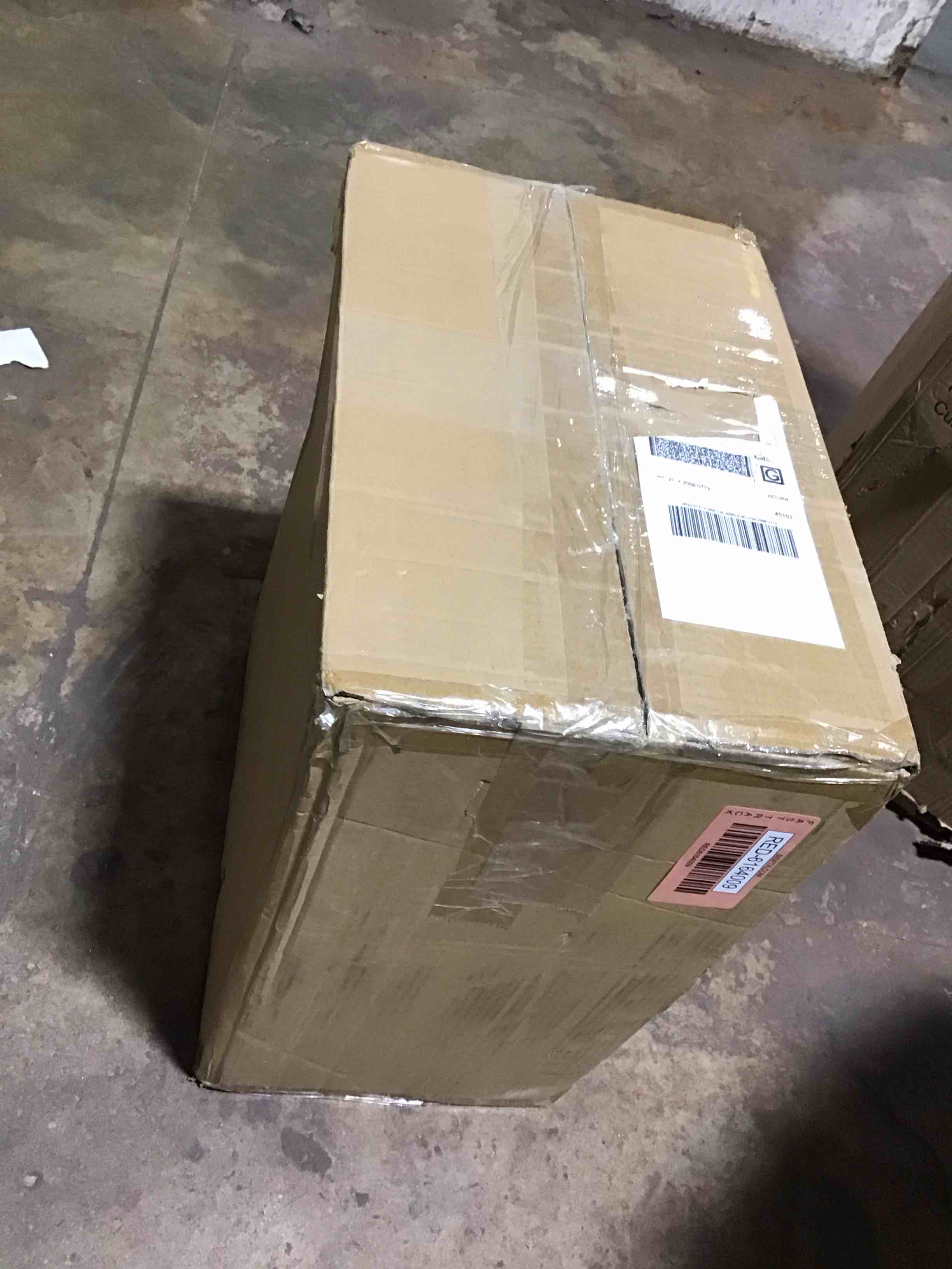 https://s3.amazonaws.com/lotting-images-prod/bidfta/RED6164009_1726497393310.jpeg