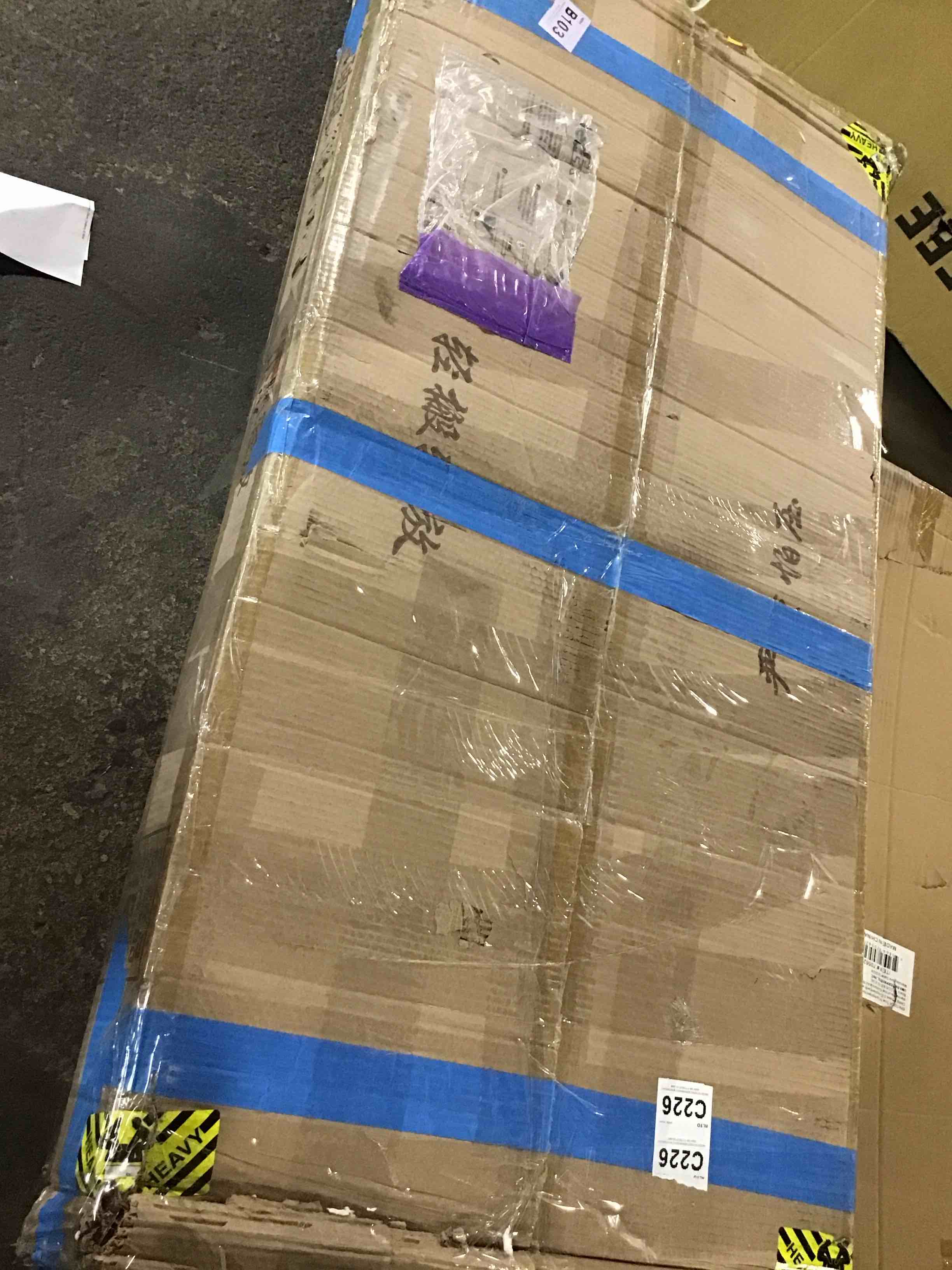 https://s3.amazonaws.com/lotting-images-prod/bidfta/RED6164026_1726509015126.jpeg