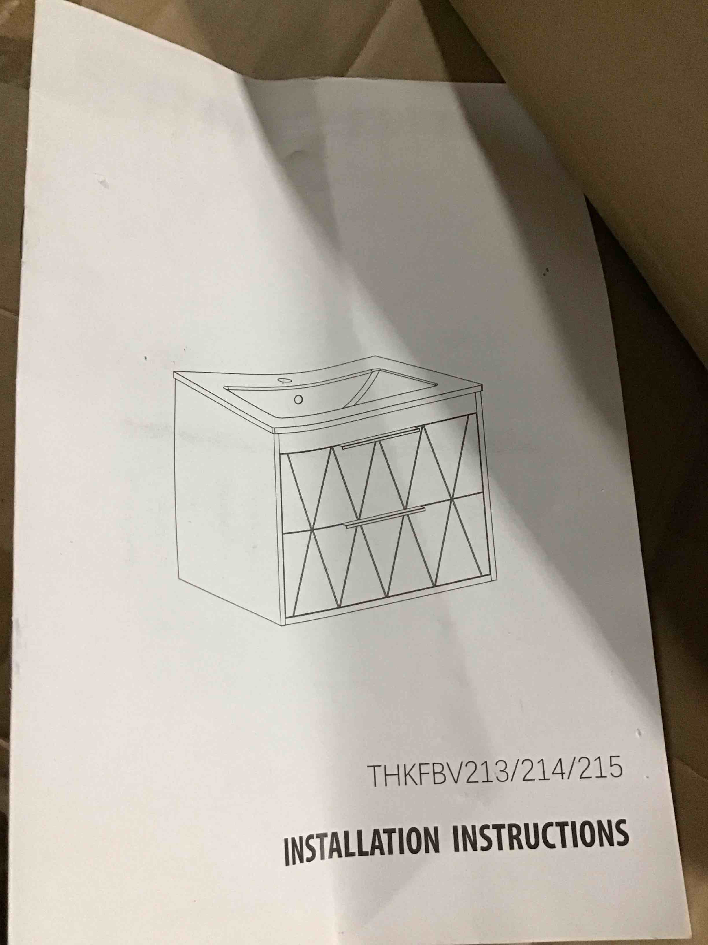 https://s3.amazonaws.com/lotting-images-prod/bidfta/RED6164427_1727189810791.jpeg