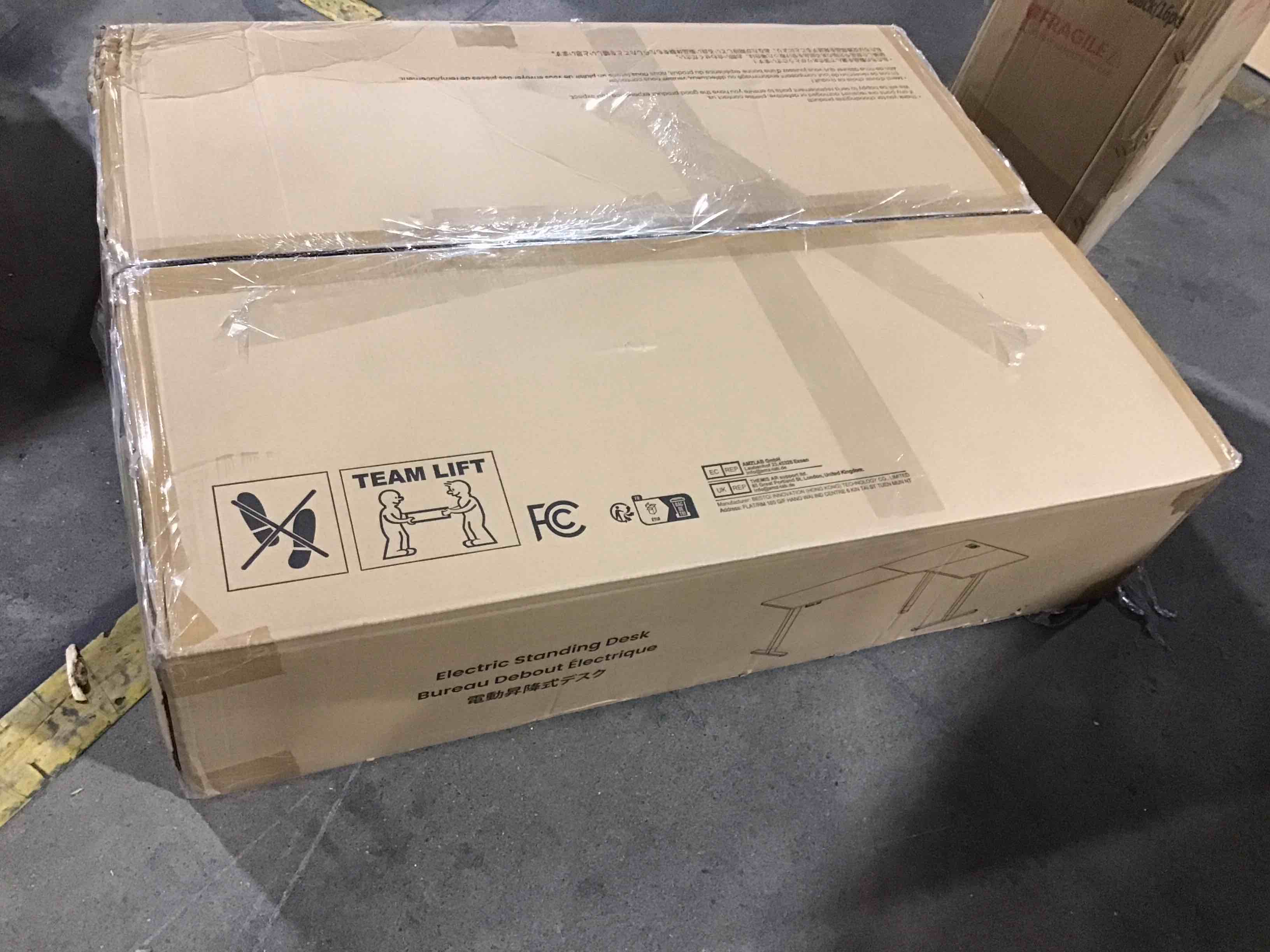 https://s3.amazonaws.com/lotting-images-prod/bidfta/RED6164651_1727703485486.jpeg