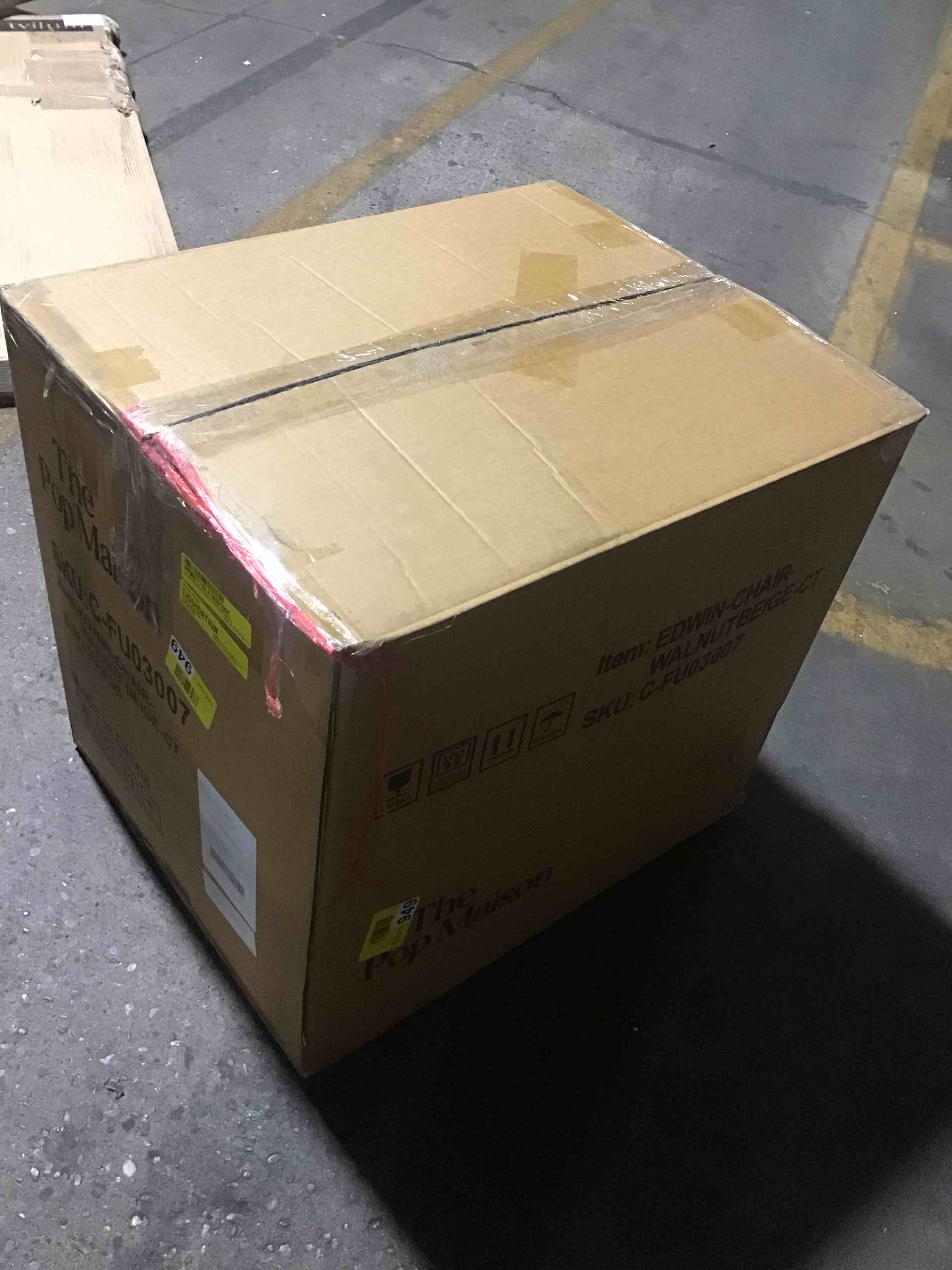 https://s3.amazonaws.com/lotting-images-prod/bidfta/RED6164916_1727975285147.jpeg