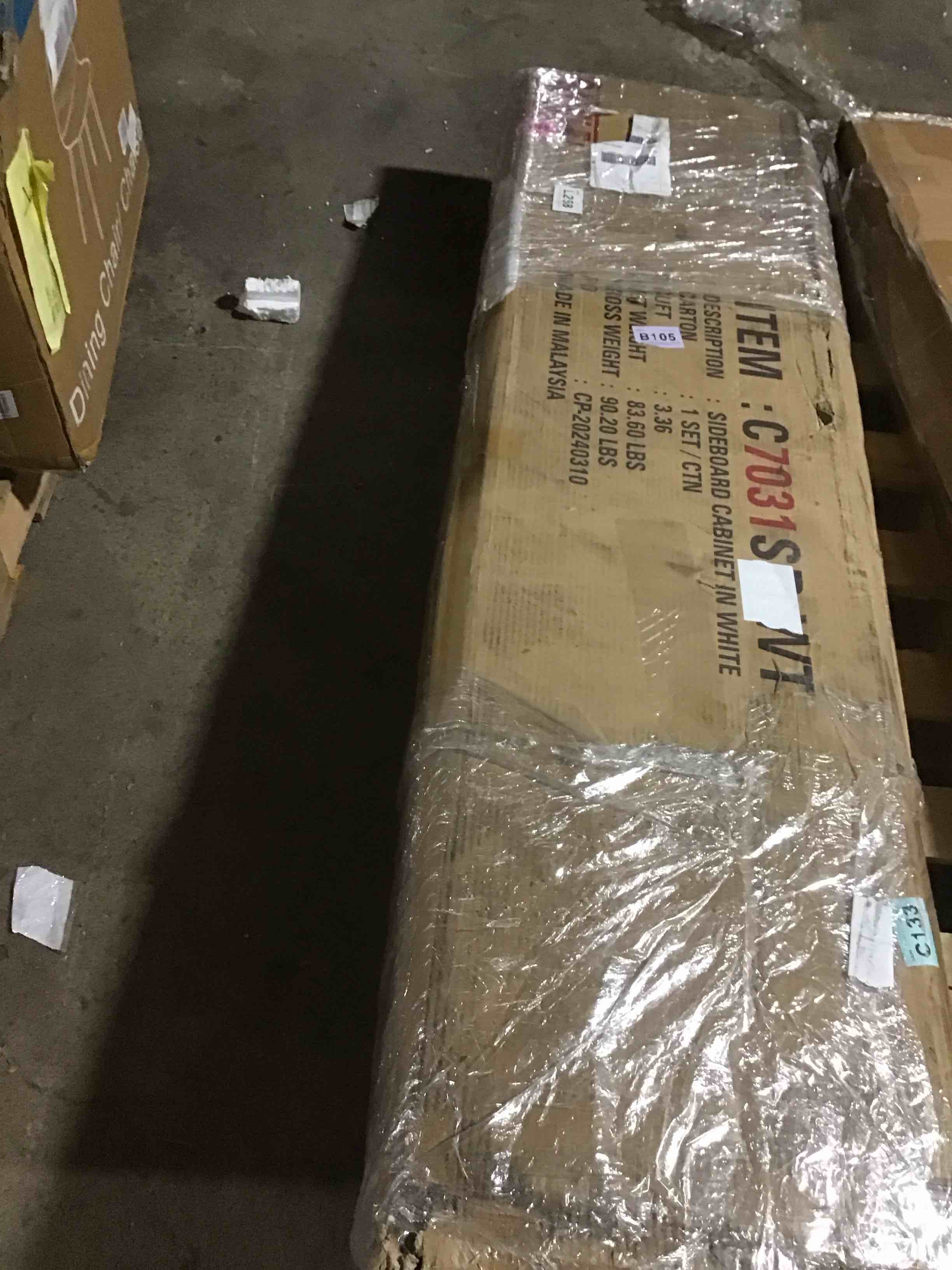 https://s3.amazonaws.com/lotting-images-prod/bidfta/RED6165220_1728491916788.jpeg