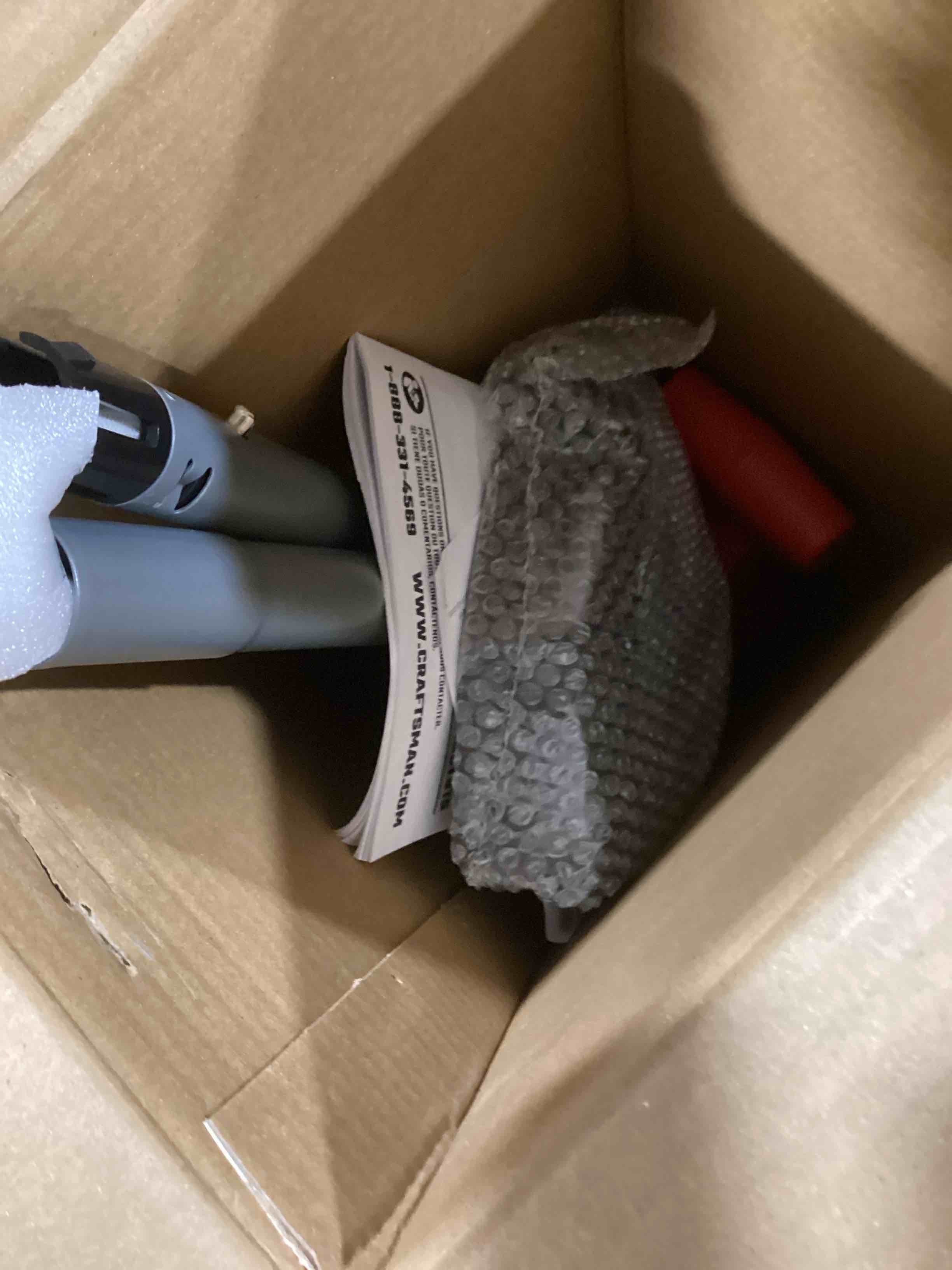 https://s3.amazonaws.com/lotting-images-prod/bidfta/RED6166822_1729252682148.jpeg