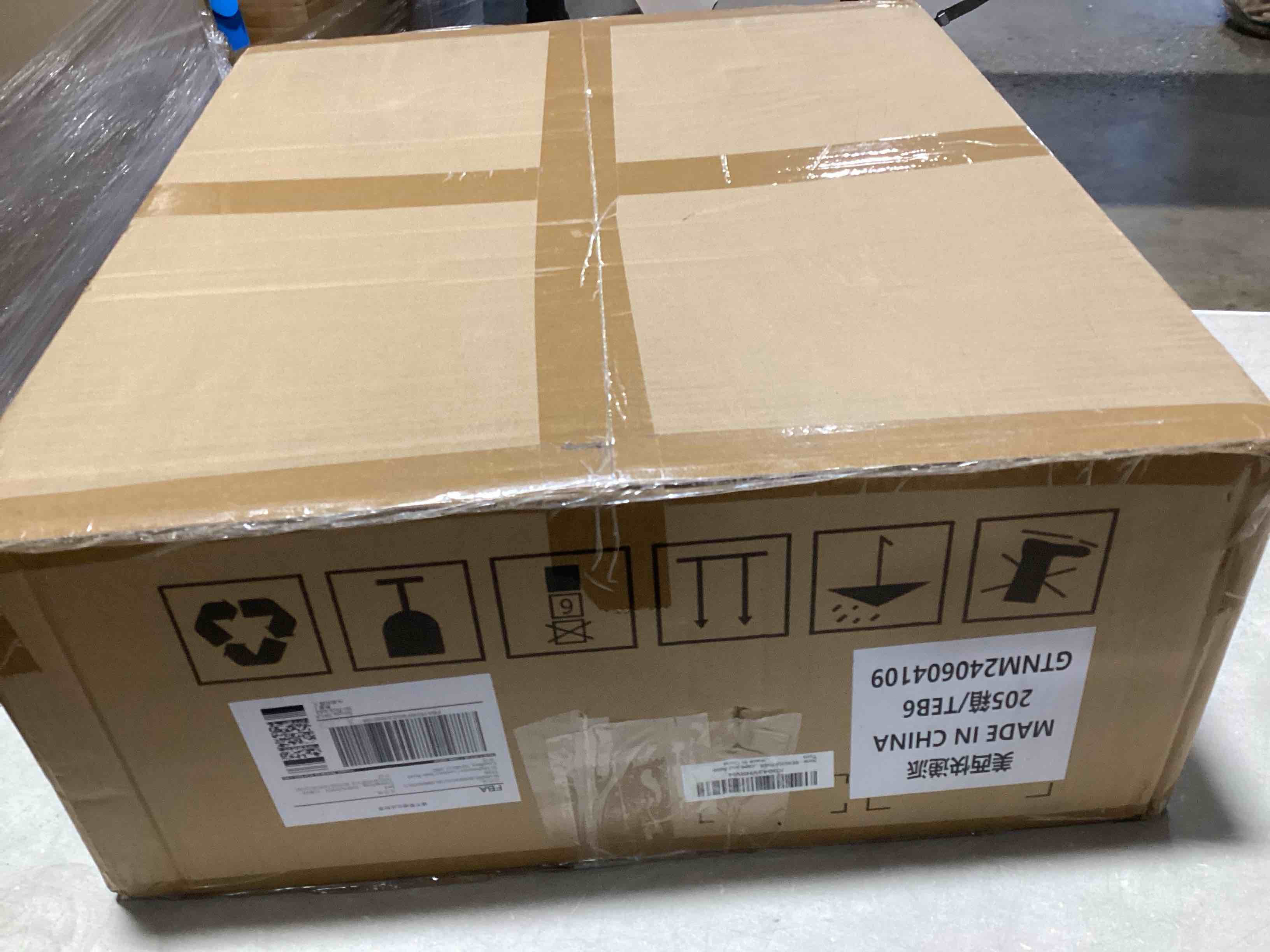 https://s3.amazonaws.com/lotting-images-prod/bidfta/RED6166928_1729276985098.jpeg