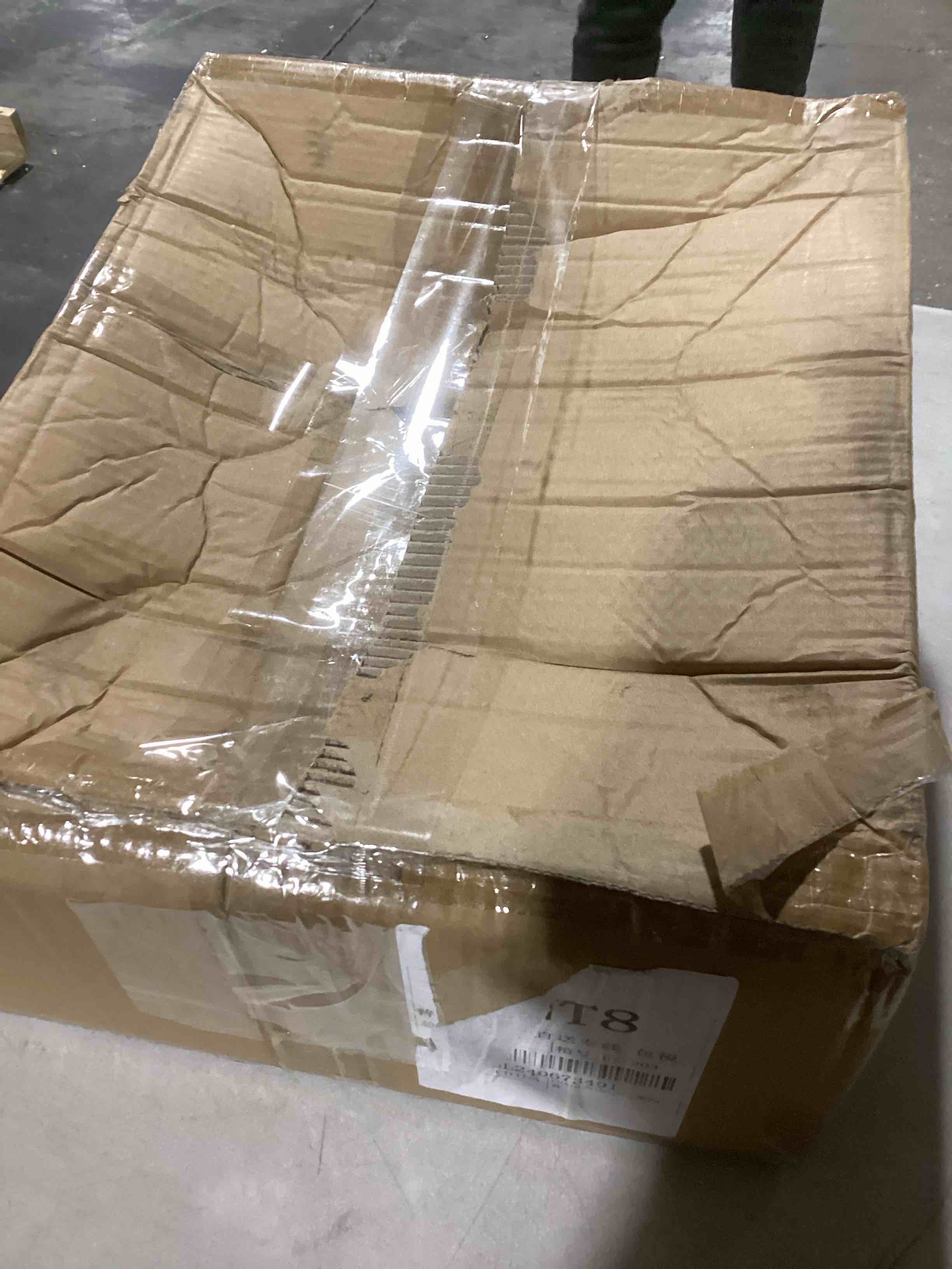 https://s3.amazonaws.com/lotting-images-prod/bidfta/RED6168328_1729171332129.jpeg