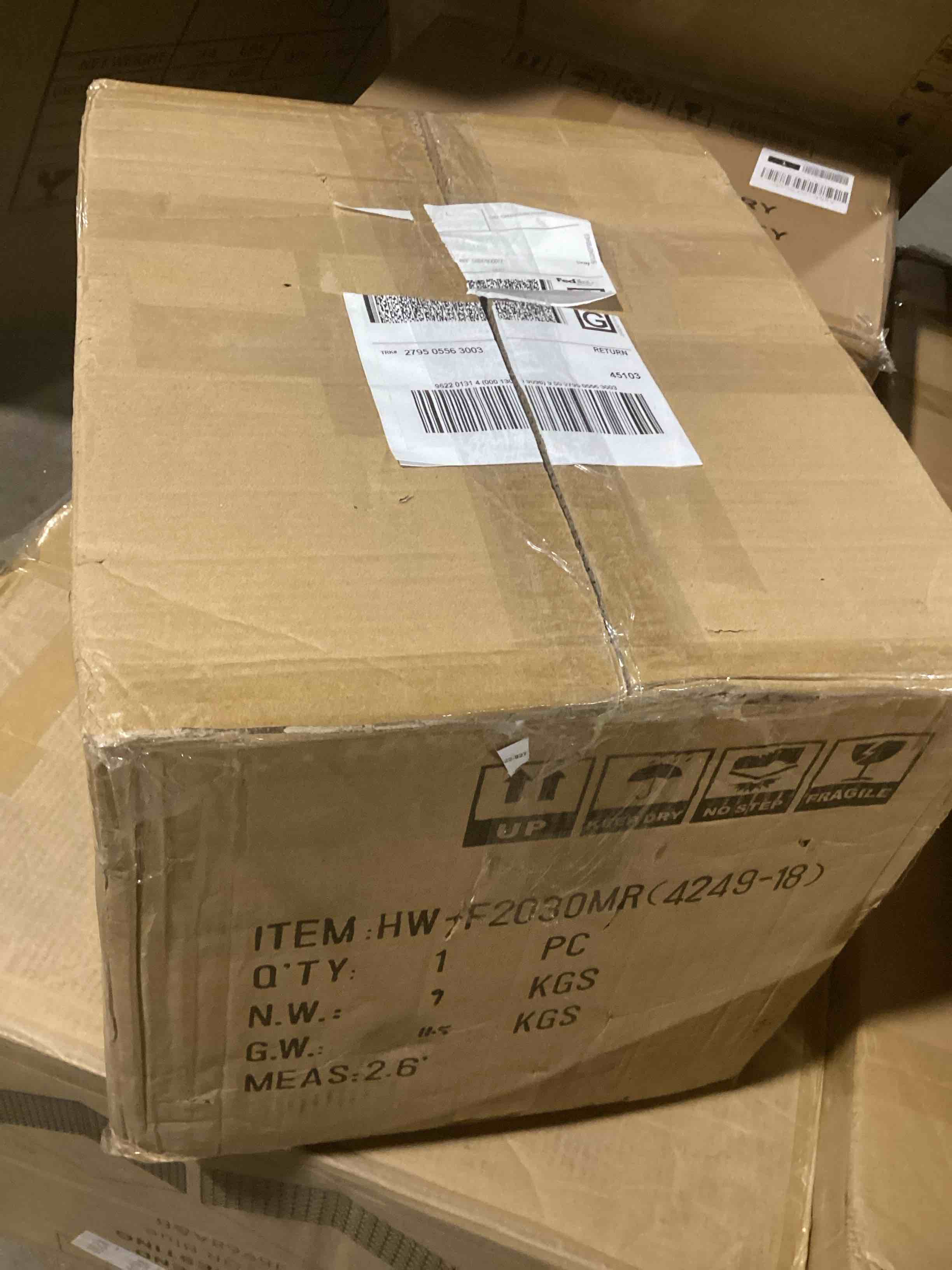 https://s3.amazonaws.com/lotting-images-prod/bidfta/RED6168523_1727110816674.jpeg