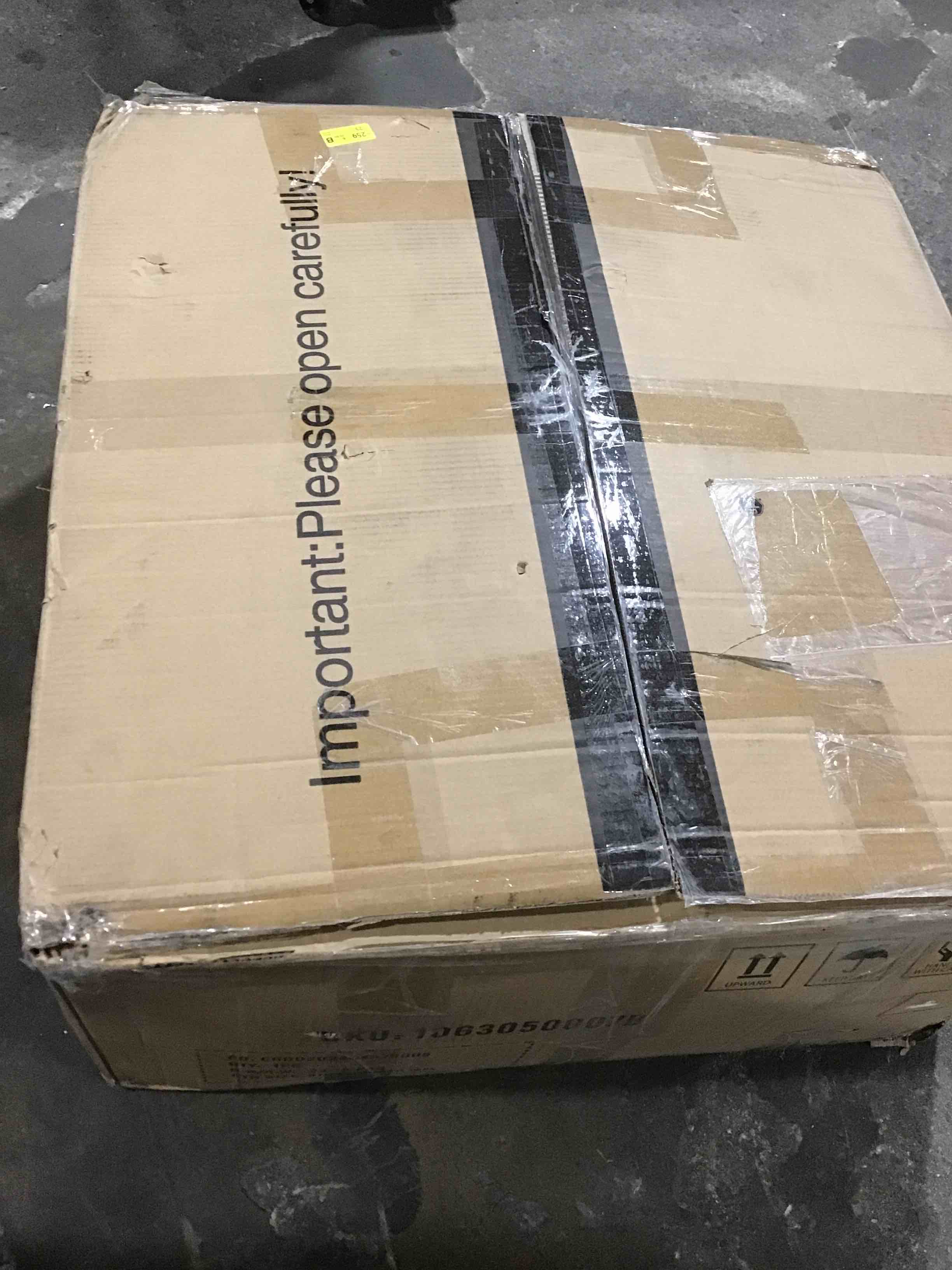https://s3.amazonaws.com/lotting-images-prod/bidfta/RED6168987_1727873388942.jpeg