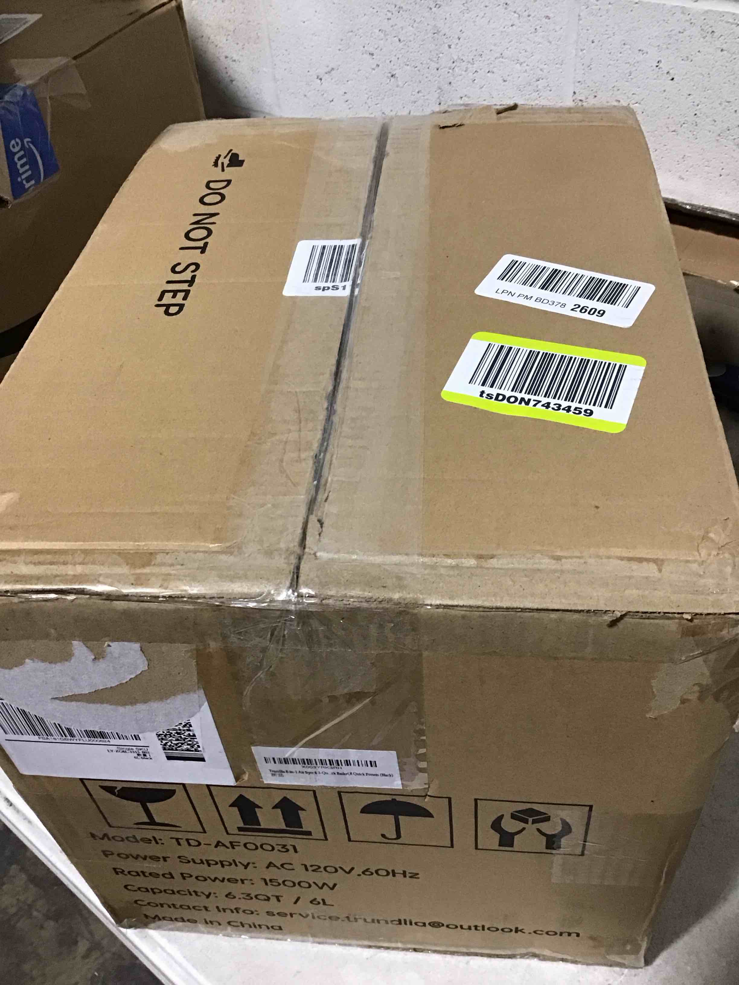 https://s3.amazonaws.com/lotting-images-prod/bidfta/RED6169816_1729100798951.jpeg
