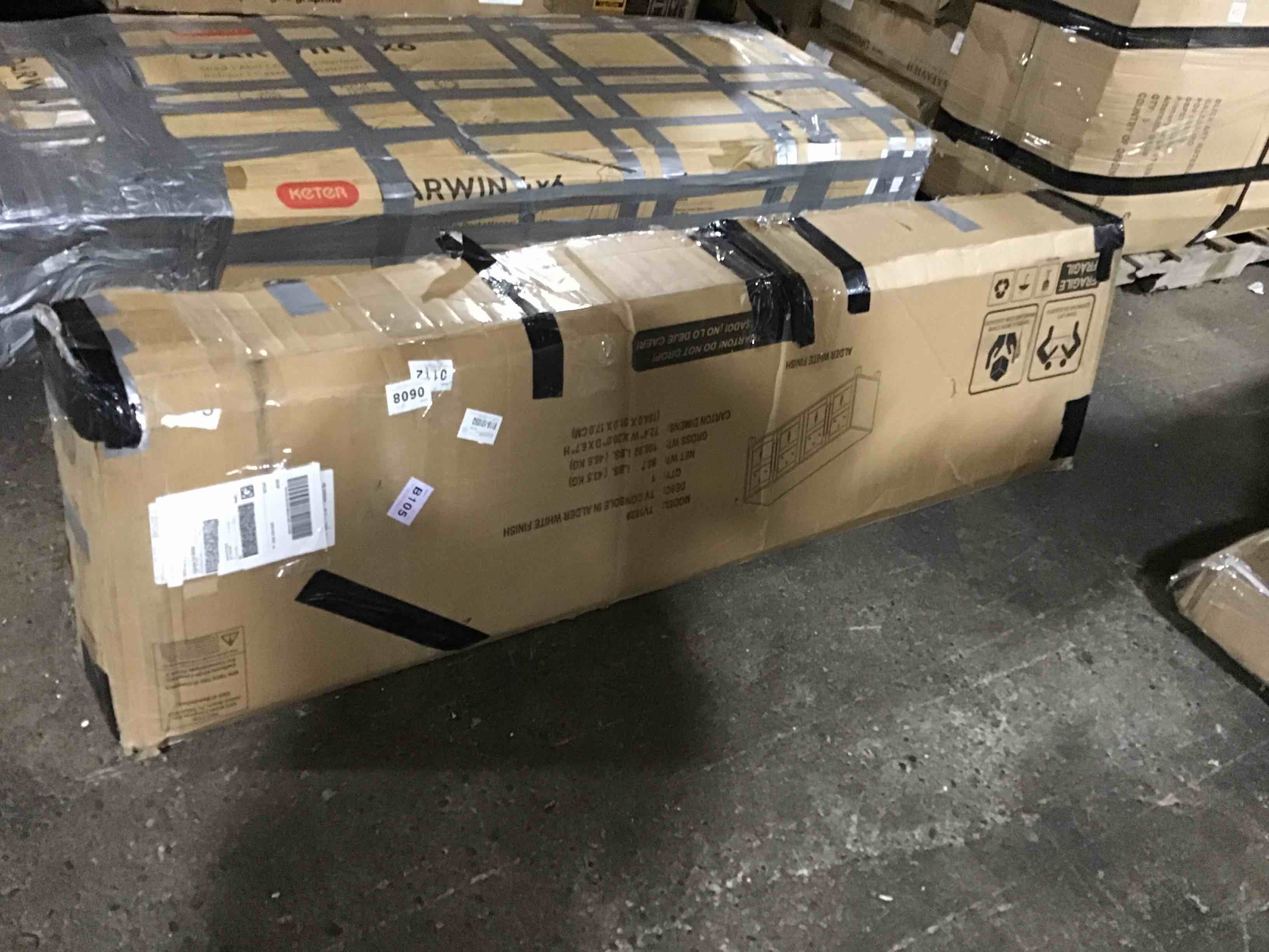 https://s3.amazonaws.com/lotting-images-prod/bidfta/RED6170260_1727708489141.jpeg