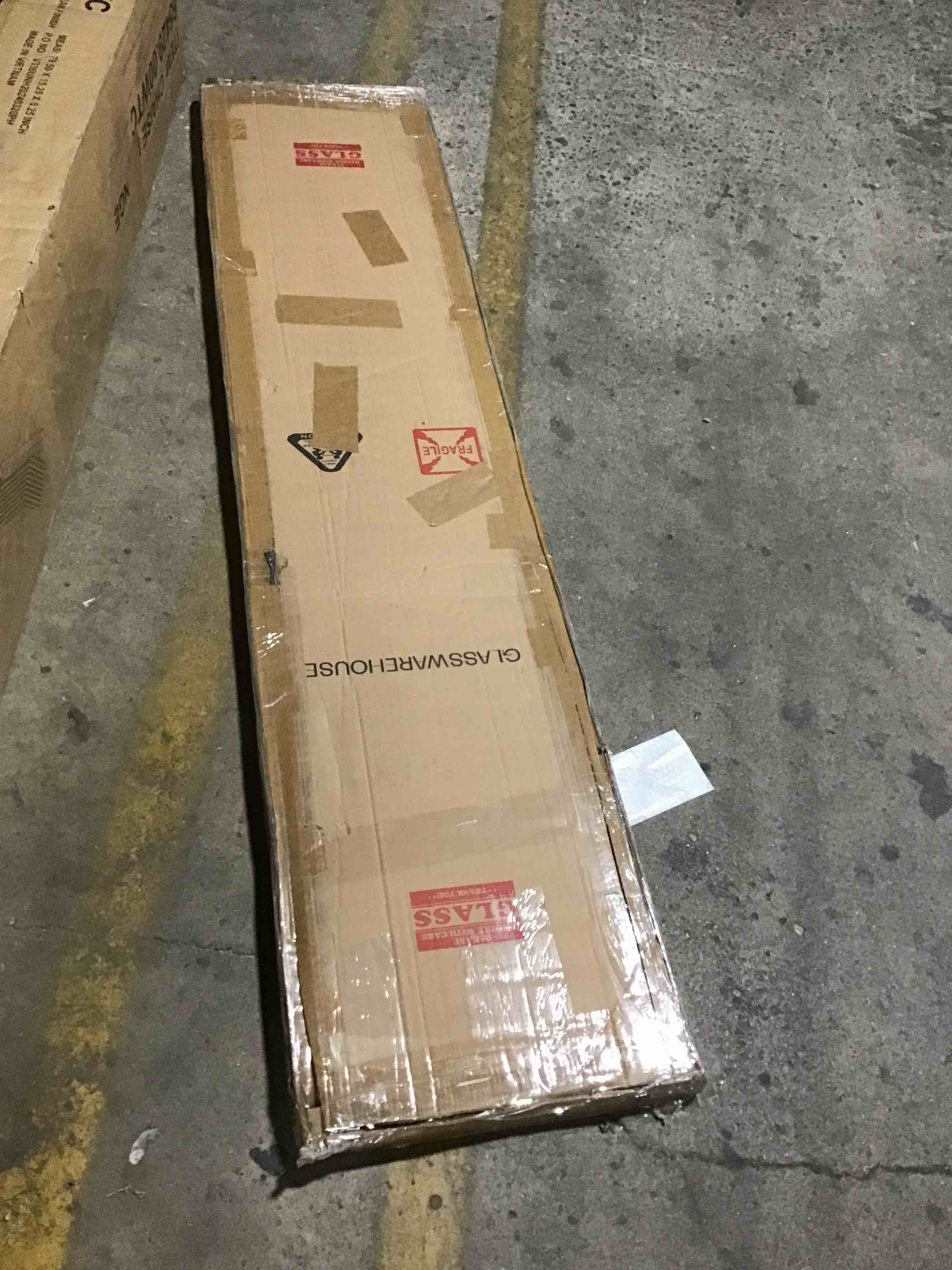 https://s3.amazonaws.com/lotting-images-prod/bidfta/RED6170770_1729090045723.jpeg