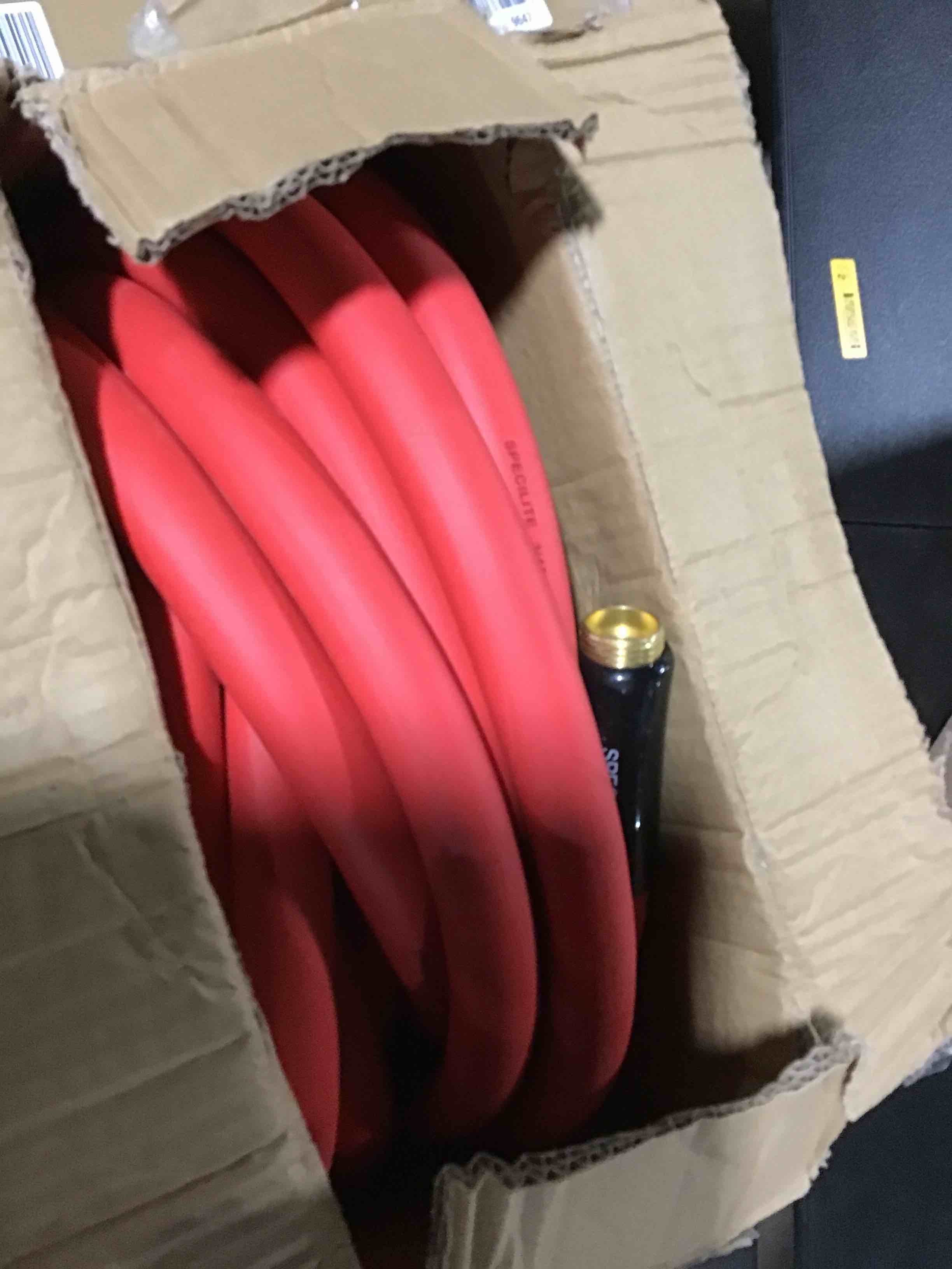 https://s3.amazonaws.com/lotting-images-prod/bidfta/RED6170909_1729271874393.jpeg