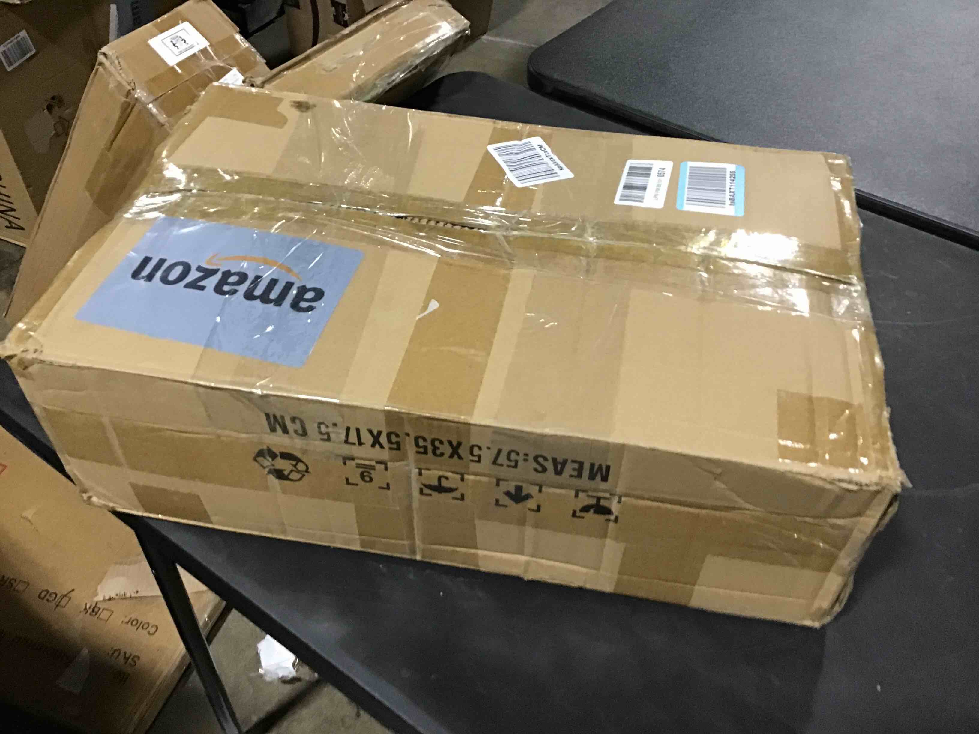 https://s3.amazonaws.com/lotting-images-prod/bidfta/RED6170915_1729273171025.jpeg