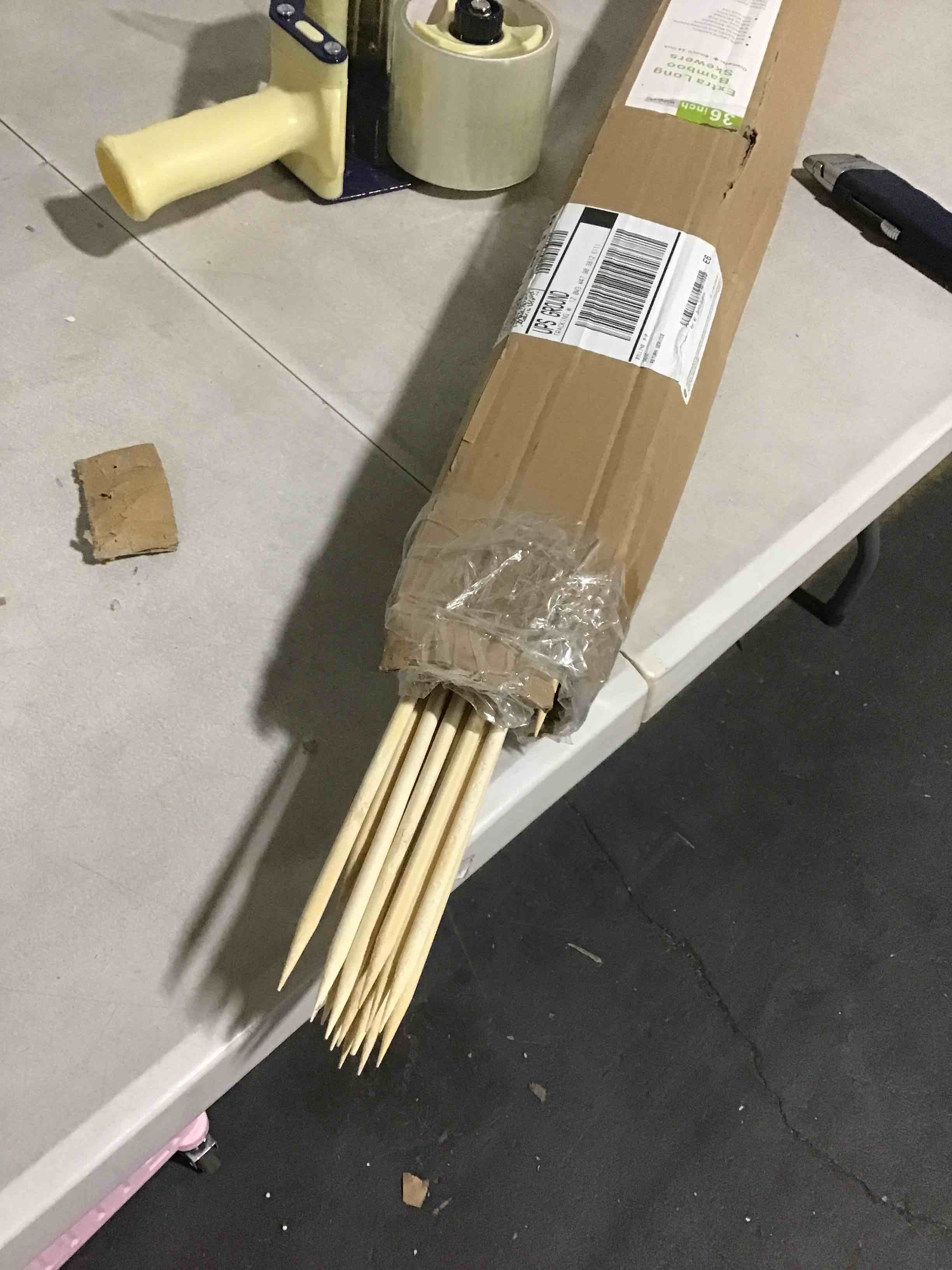 https://s3.amazonaws.com/lotting-images-prod/bidfta/RED6171175_1729783494116.jpeg