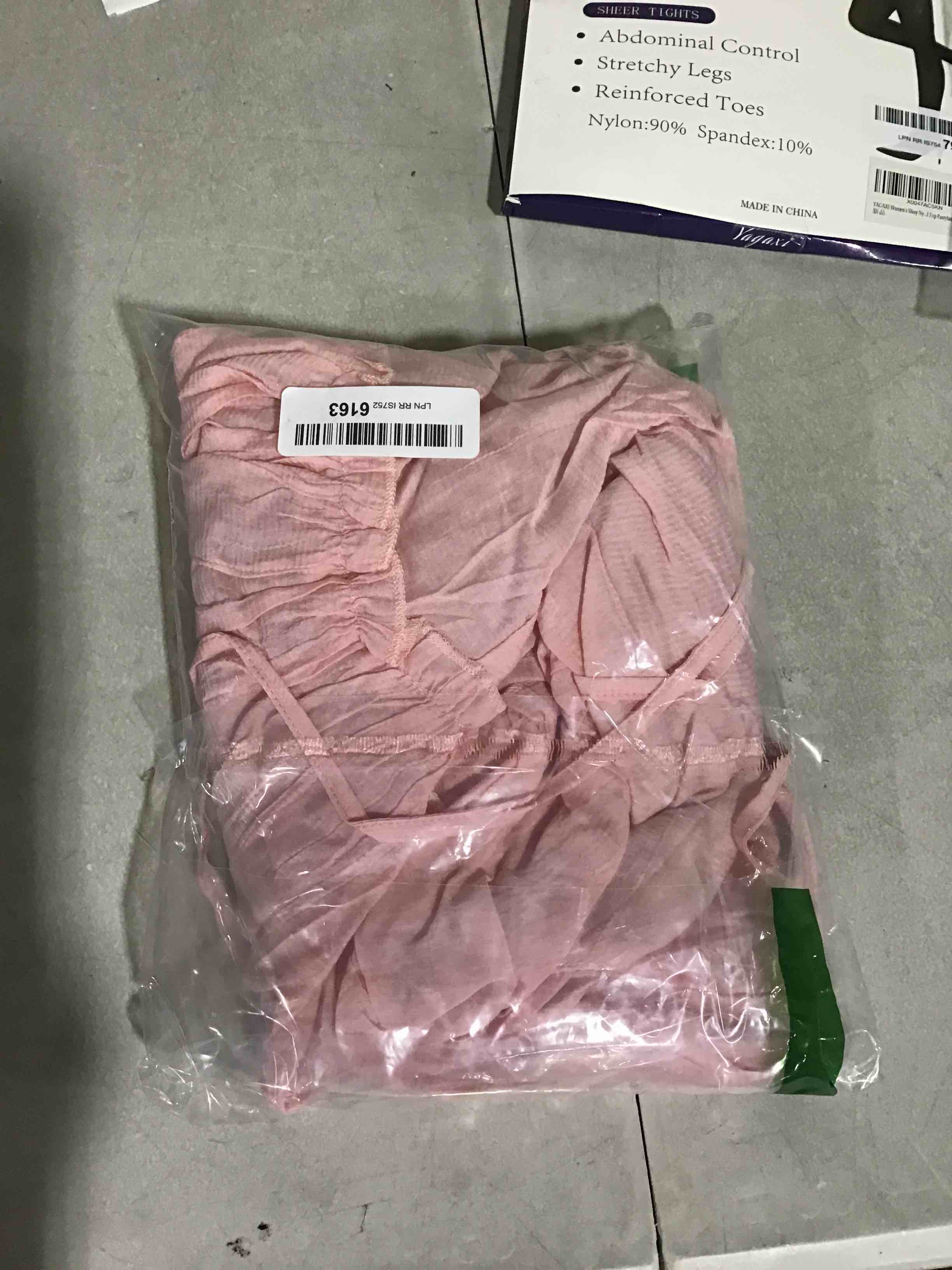 https://s3.amazonaws.com/lotting-images-prod/bidfta/RED6171387_1729883023307.jpeg