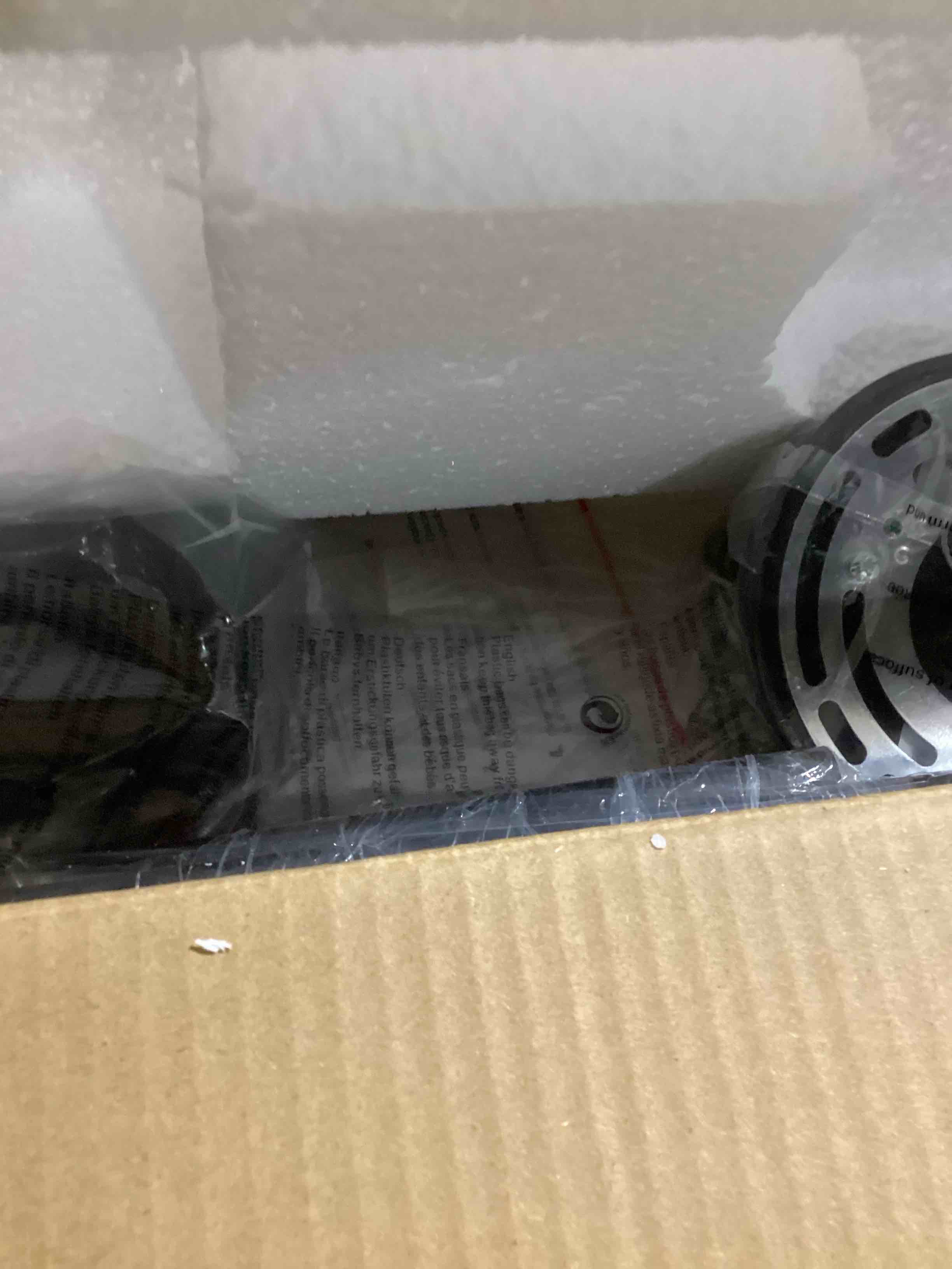 https://s3.amazonaws.com/lotting-images-prod/bidfta/RED6171640_1728661086807.jpeg