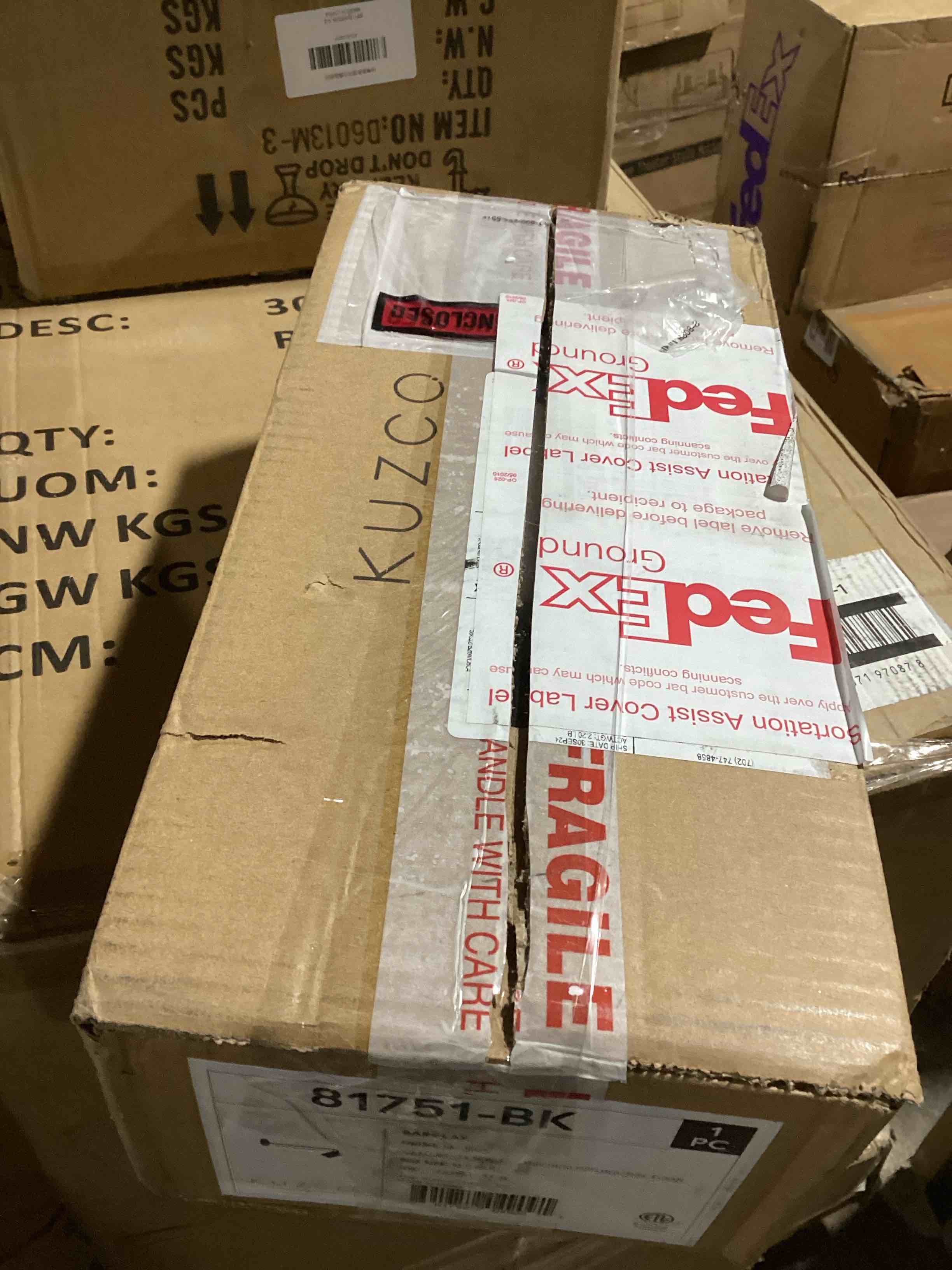 https://s3.amazonaws.com/lotting-images-prod/bidfta/RED6171640_1728661148821.jpeg