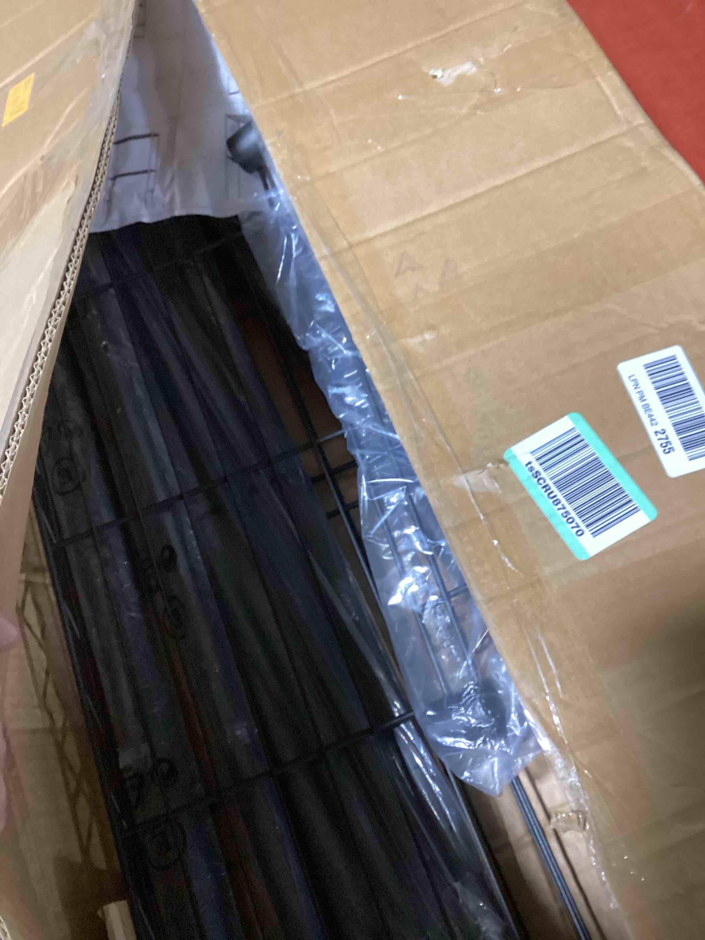 https://s3.amazonaws.com/lotting-images-prod/bidfta/RED6171919_1729107944749.jpeg