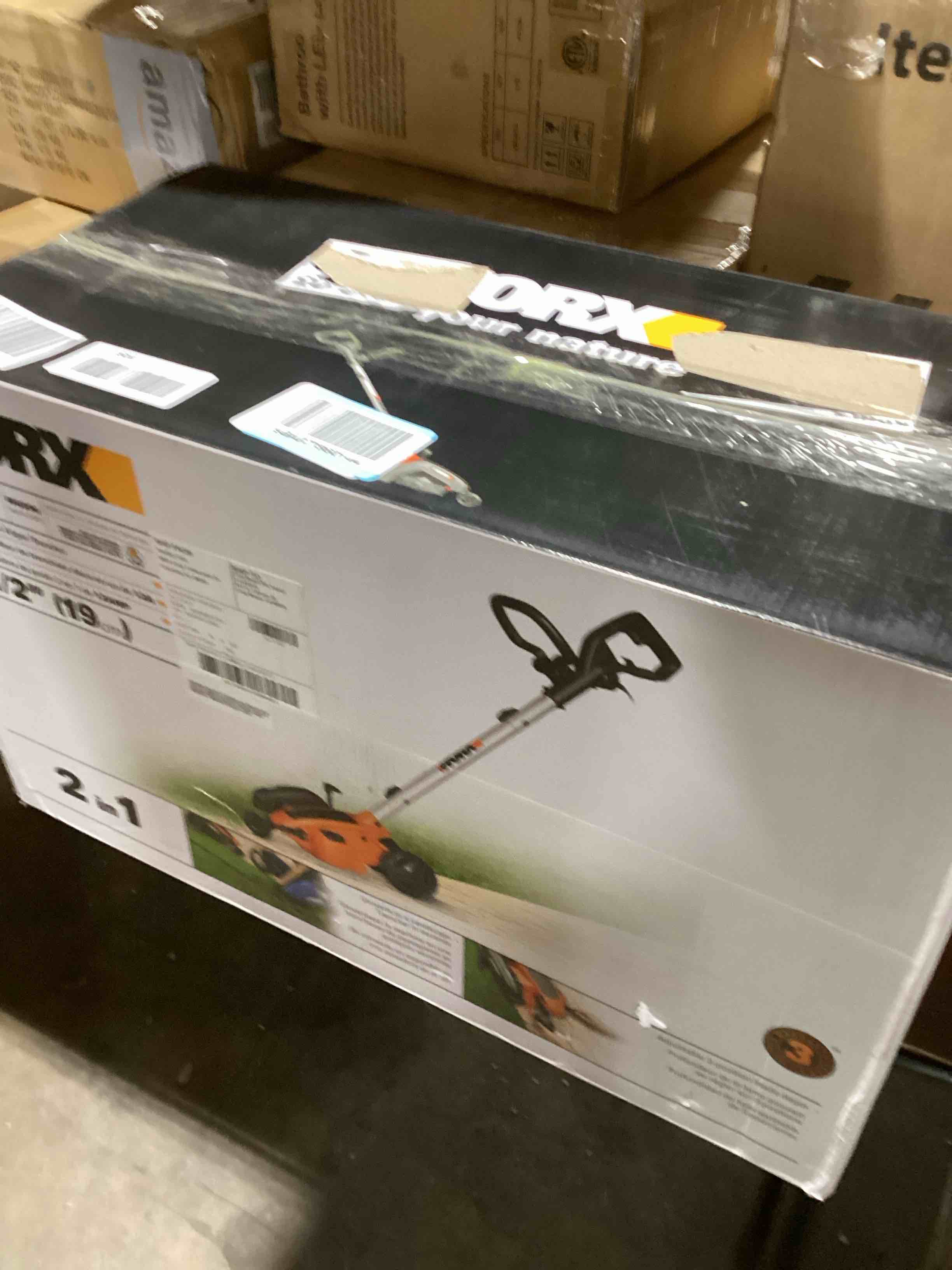 https://s3.amazonaws.com/lotting-images-prod/bidfta/RED6172103_1729265265289.jpeg