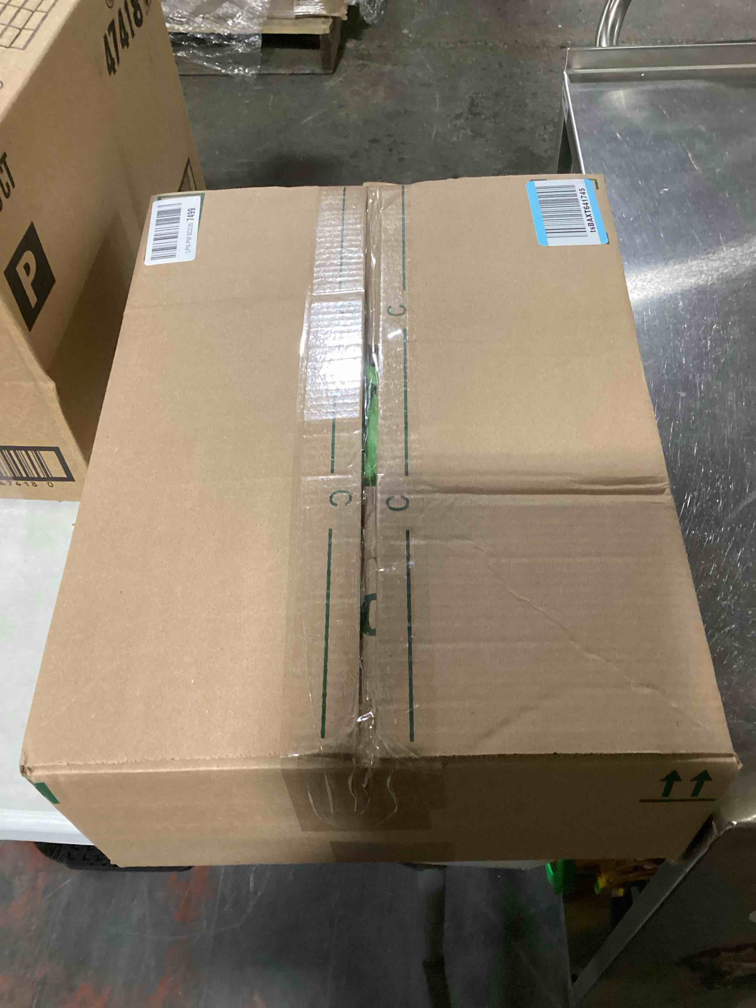 https://s3.amazonaws.com/lotting-images-prod/bidfta/RED6172868_1730135816830.jpeg