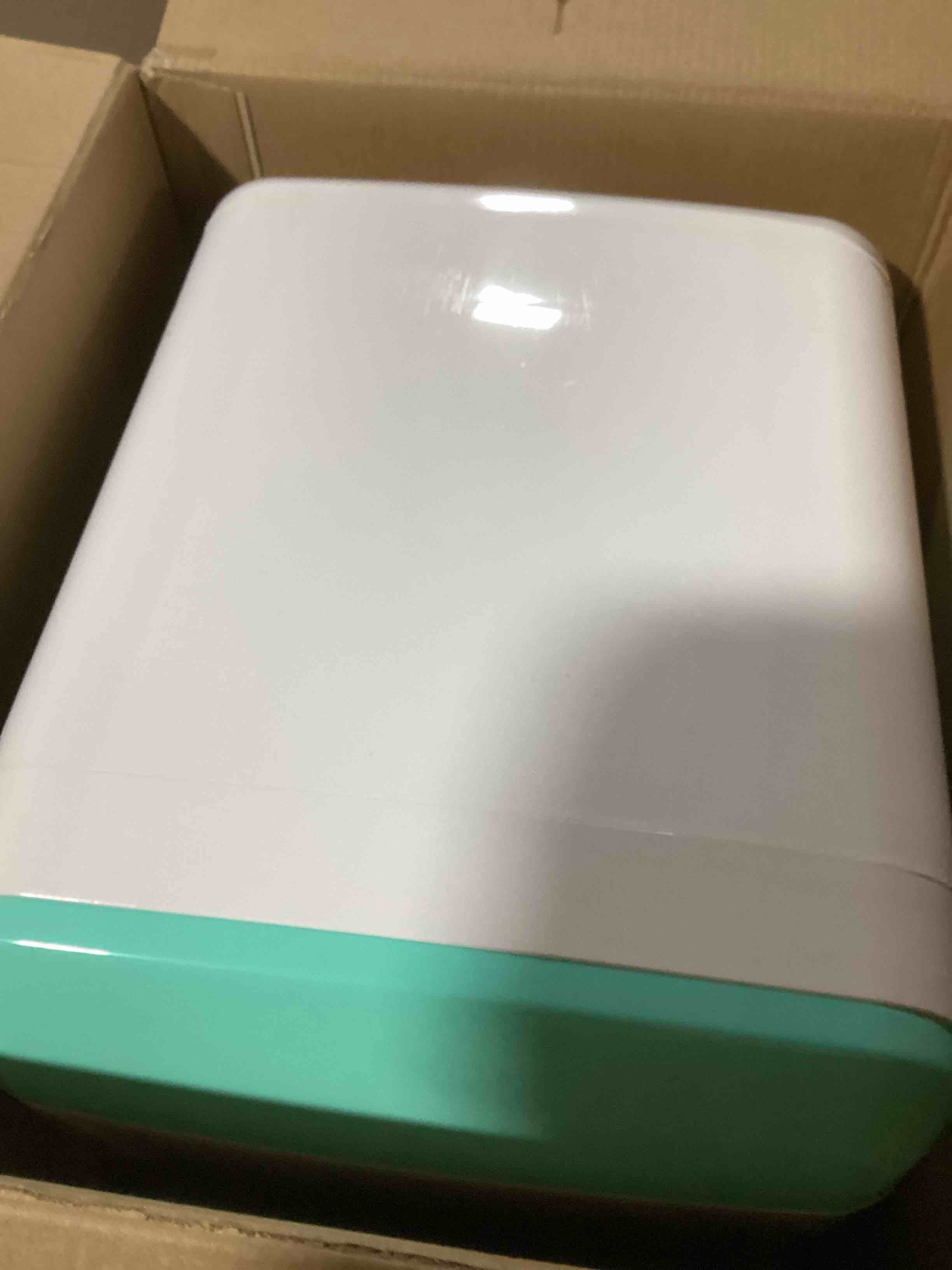 https://s3.amazonaws.com/lotting-images-prod/bidfta/RED6172908_1730144129462.jpeg