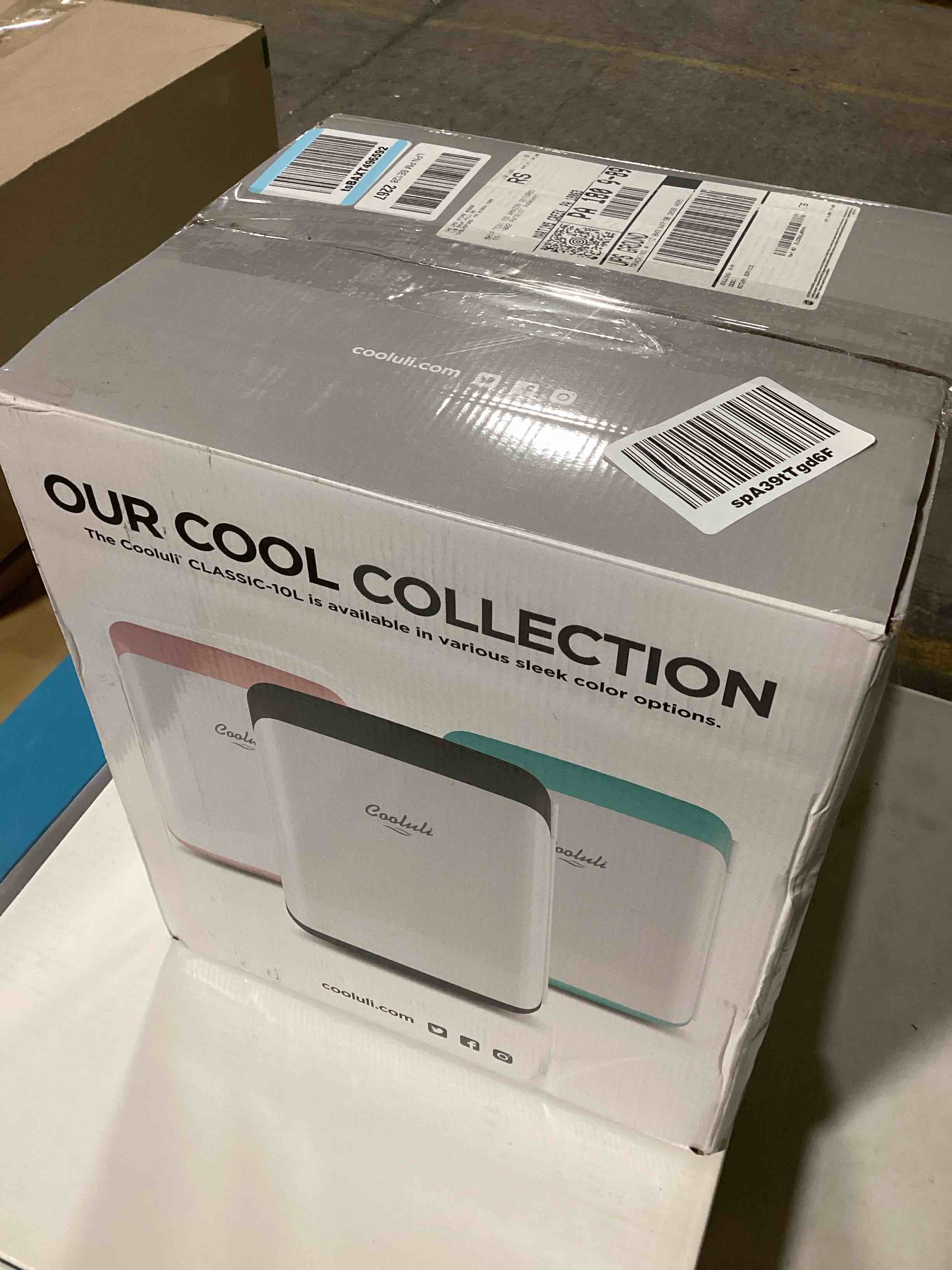 https://s3.amazonaws.com/lotting-images-prod/bidfta/RED6172908_1730144145569.jpeg