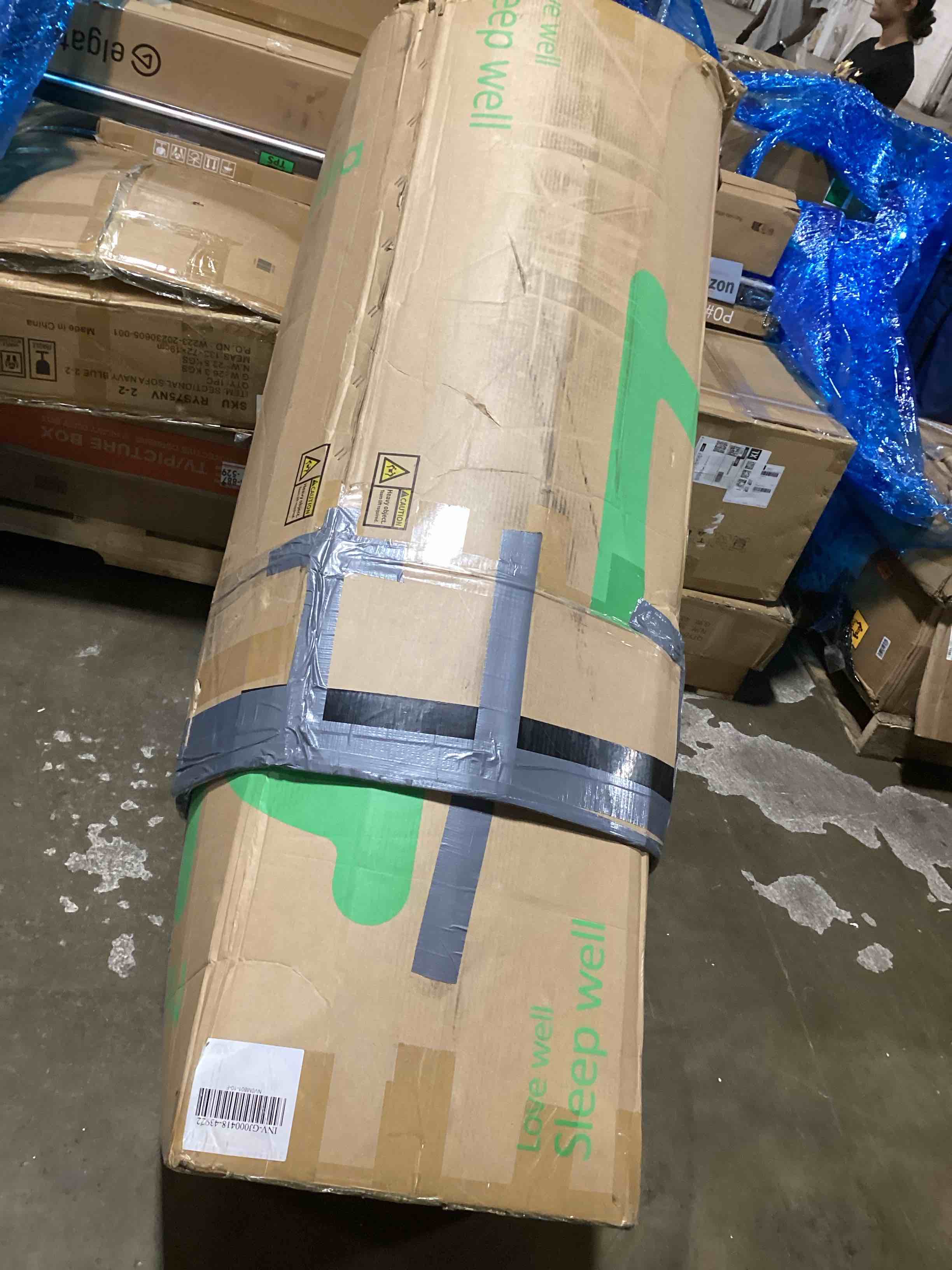 https://s3.amazonaws.com/lotting-images-prod/bidfta/RED6173131_1727187875706.jpeg