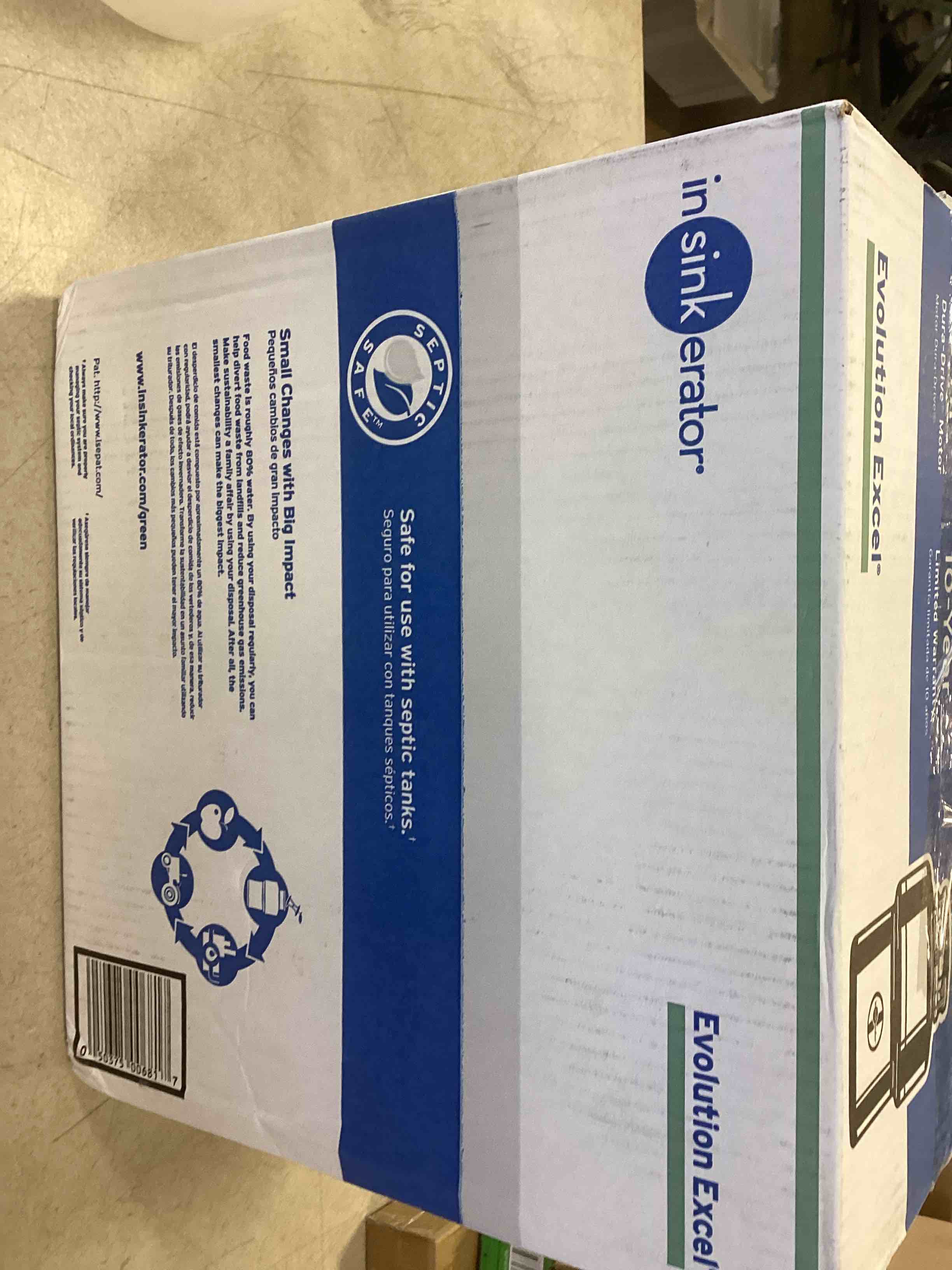https://s3.amazonaws.com/lotting-images-prod/bidfta/RED6174650_1712409459957.jpeg