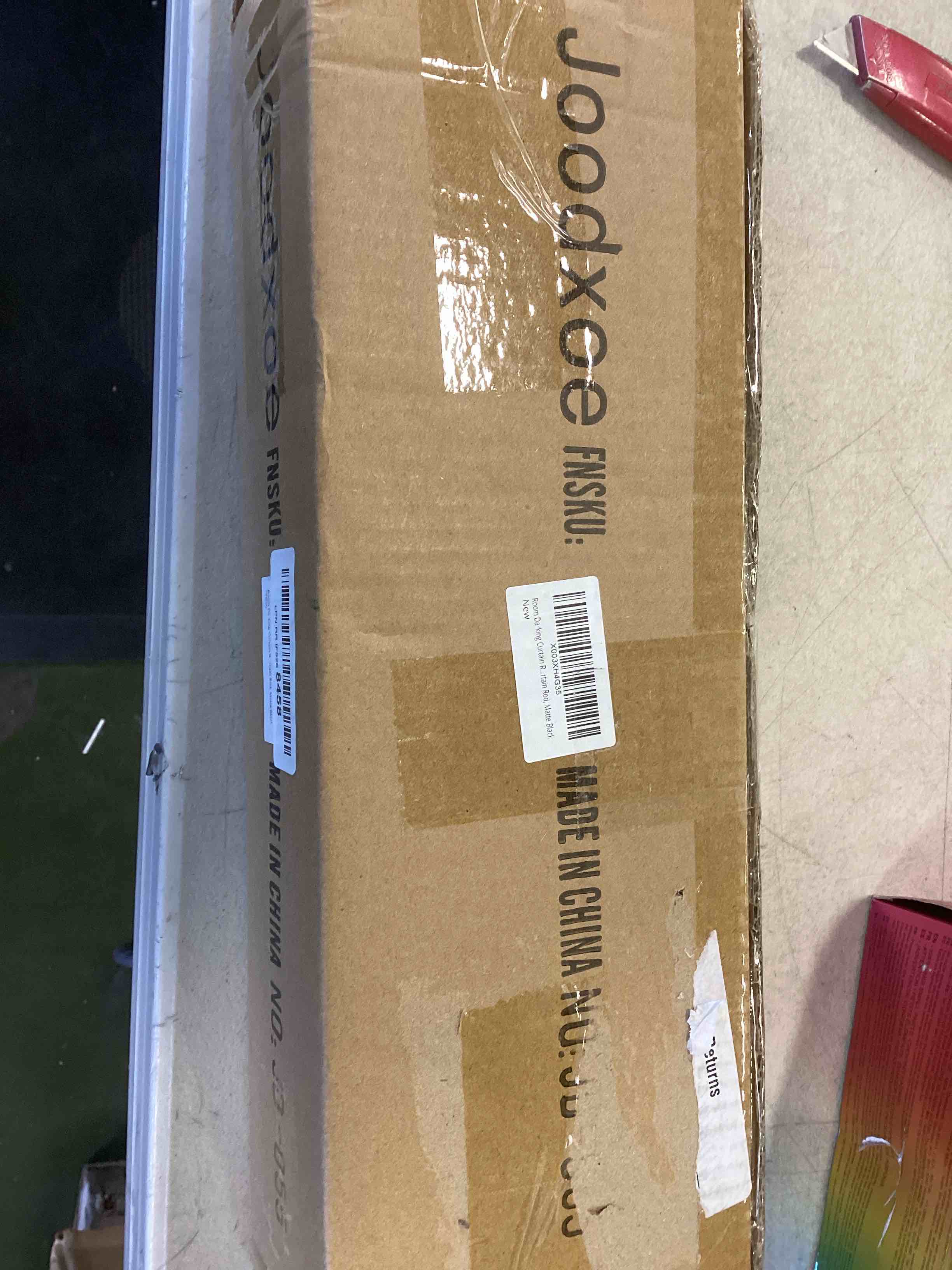 https://s3.amazonaws.com/lotting-images-prod/bidfta/RED6174729_1712416896469.jpeg