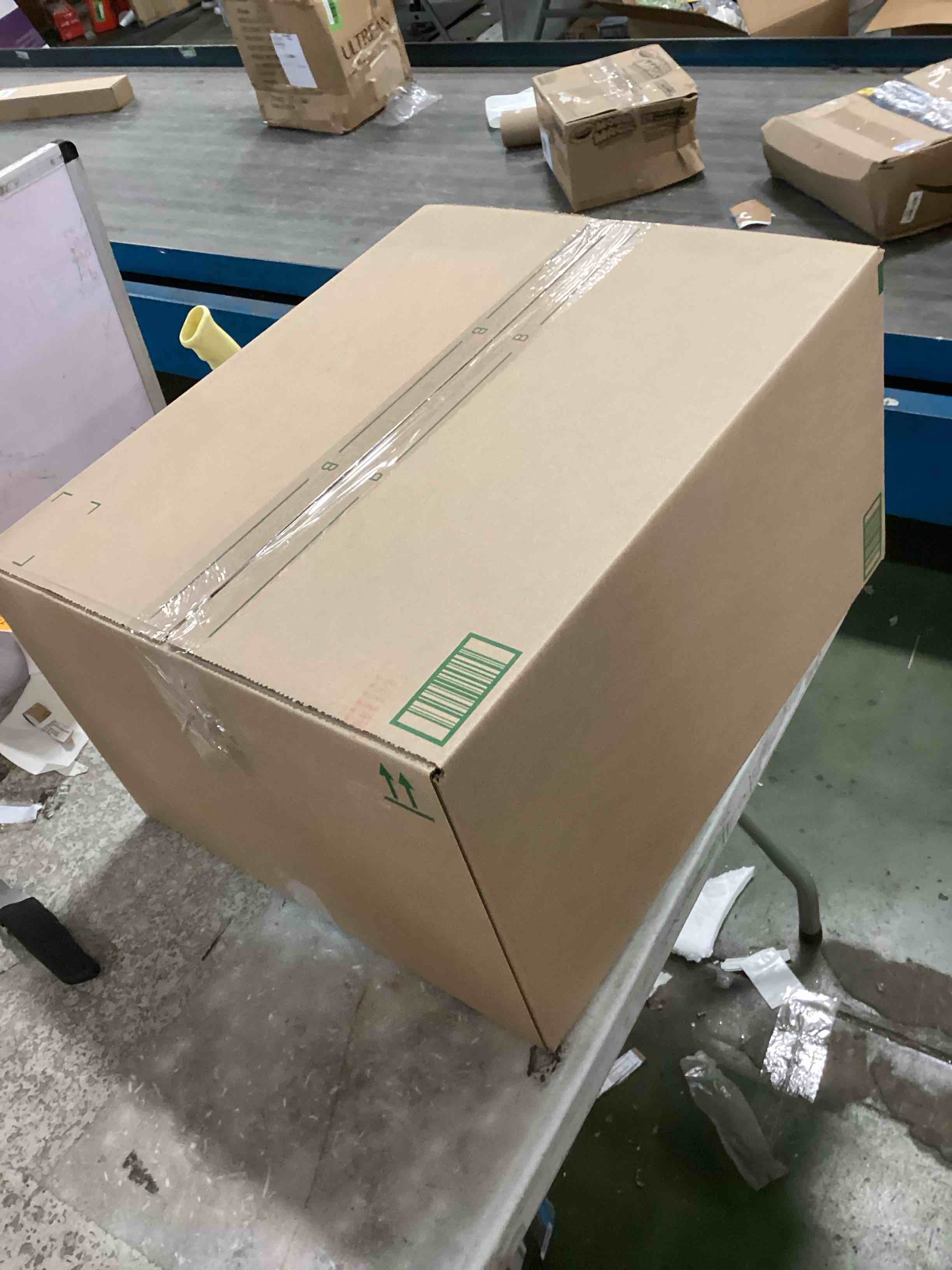 https://s3.amazonaws.com/lotting-images-prod/bidfta/RED6176277_1712930149020.jpeg
