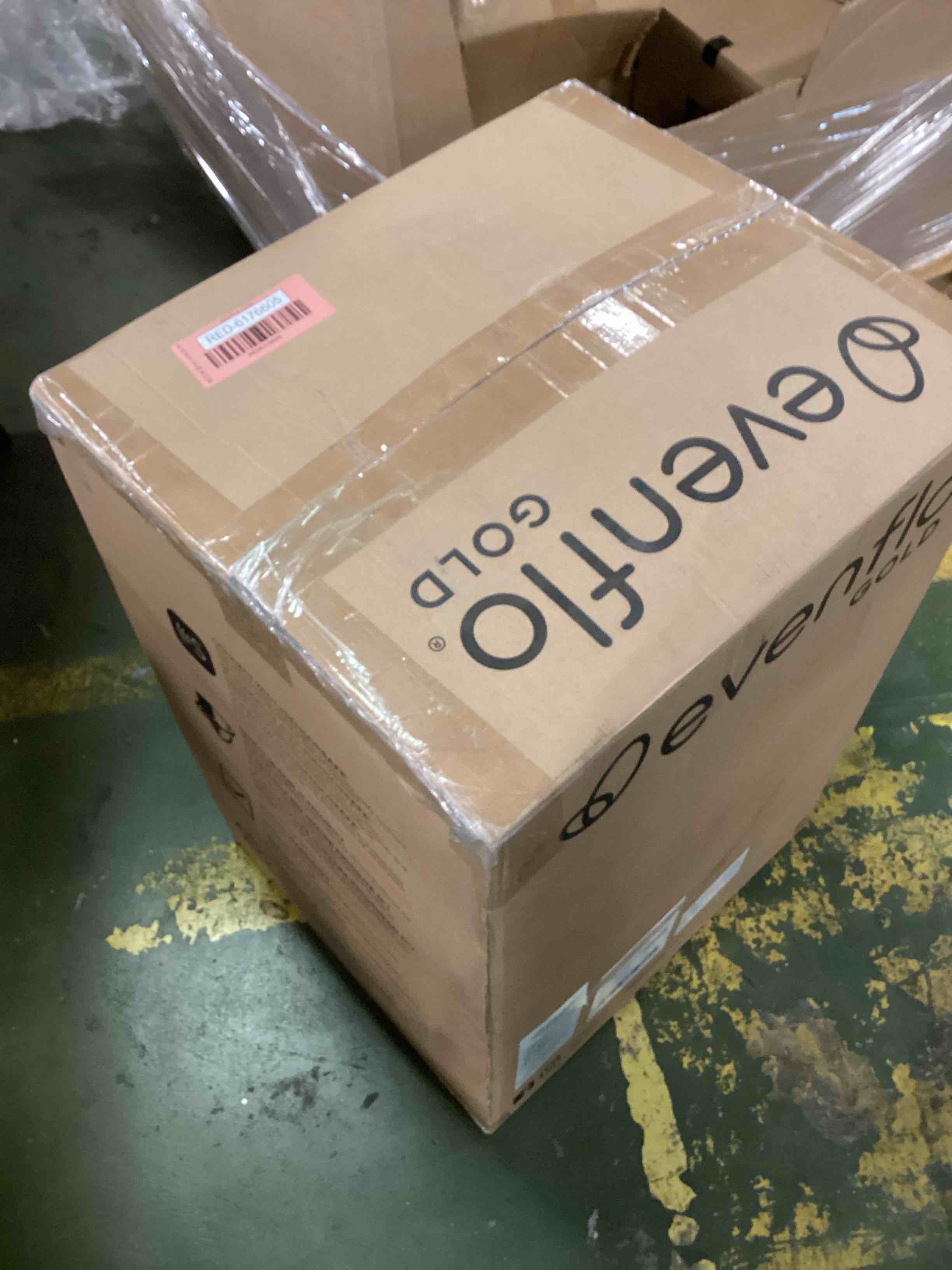 https://s3.amazonaws.com/lotting-images-prod/bidfta/RED6176605_1713183287505.jpeg